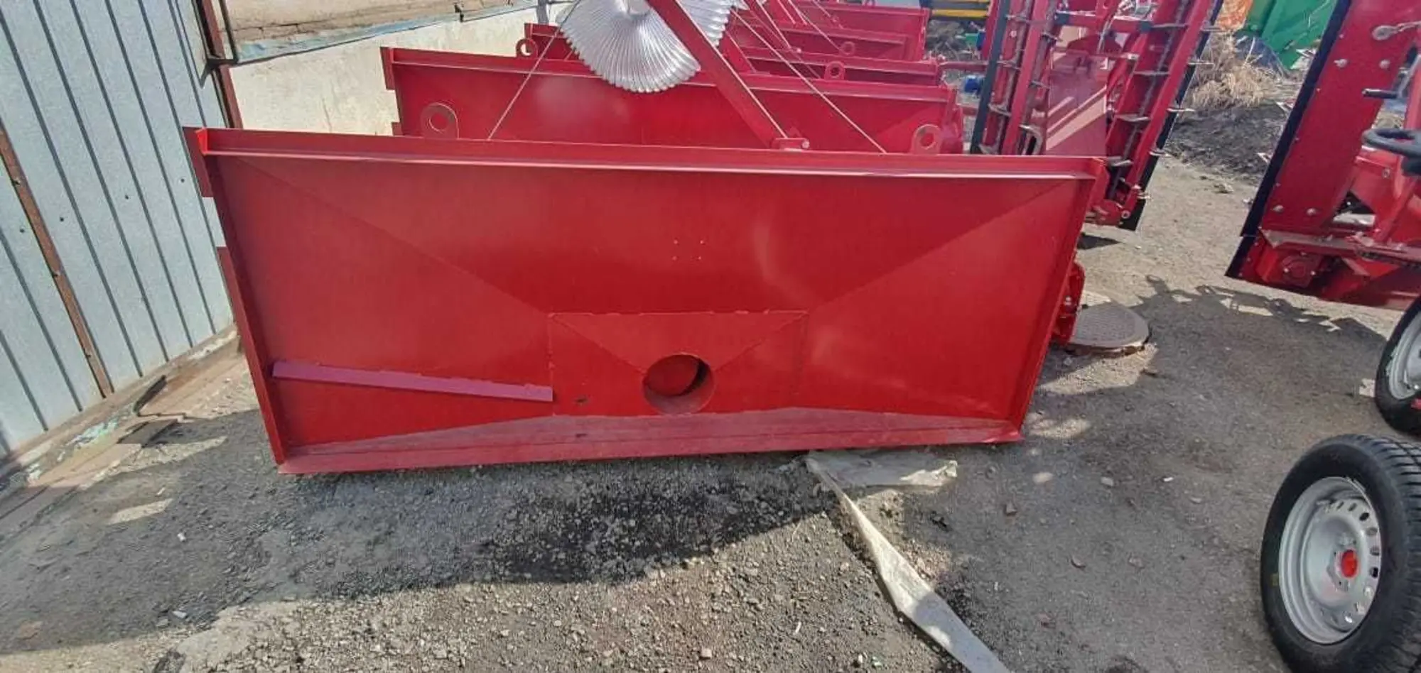 ЗАГРУЗЧИК СЕЯЛОК на а/м ГАЗ-53, ГАЗ-3507, КАМАЗ 55111, 65115, ЗИЛ-130 (2 / 4)