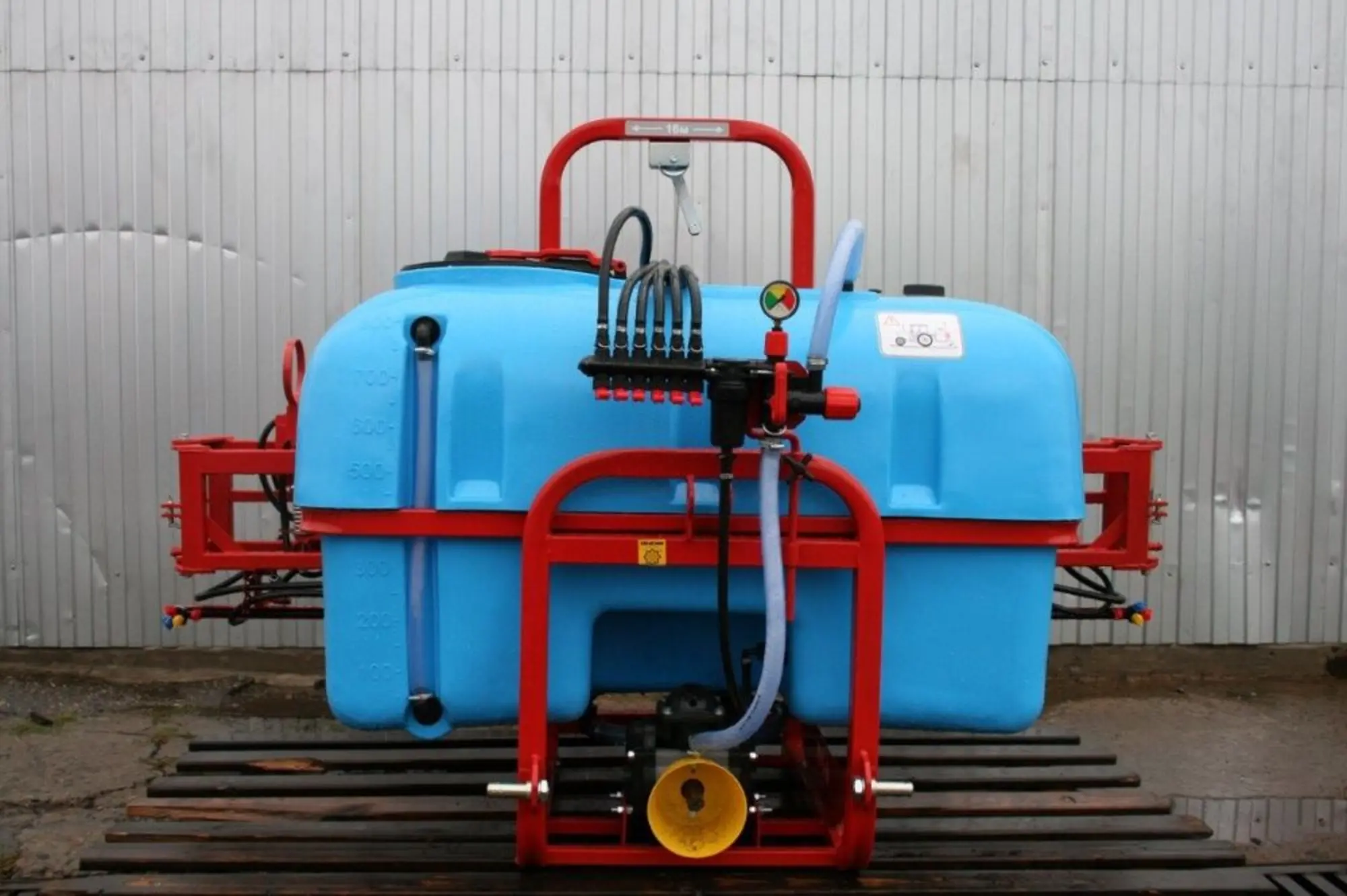 Опрыскиватель полевой штанговый в Караганде (4 / 4)