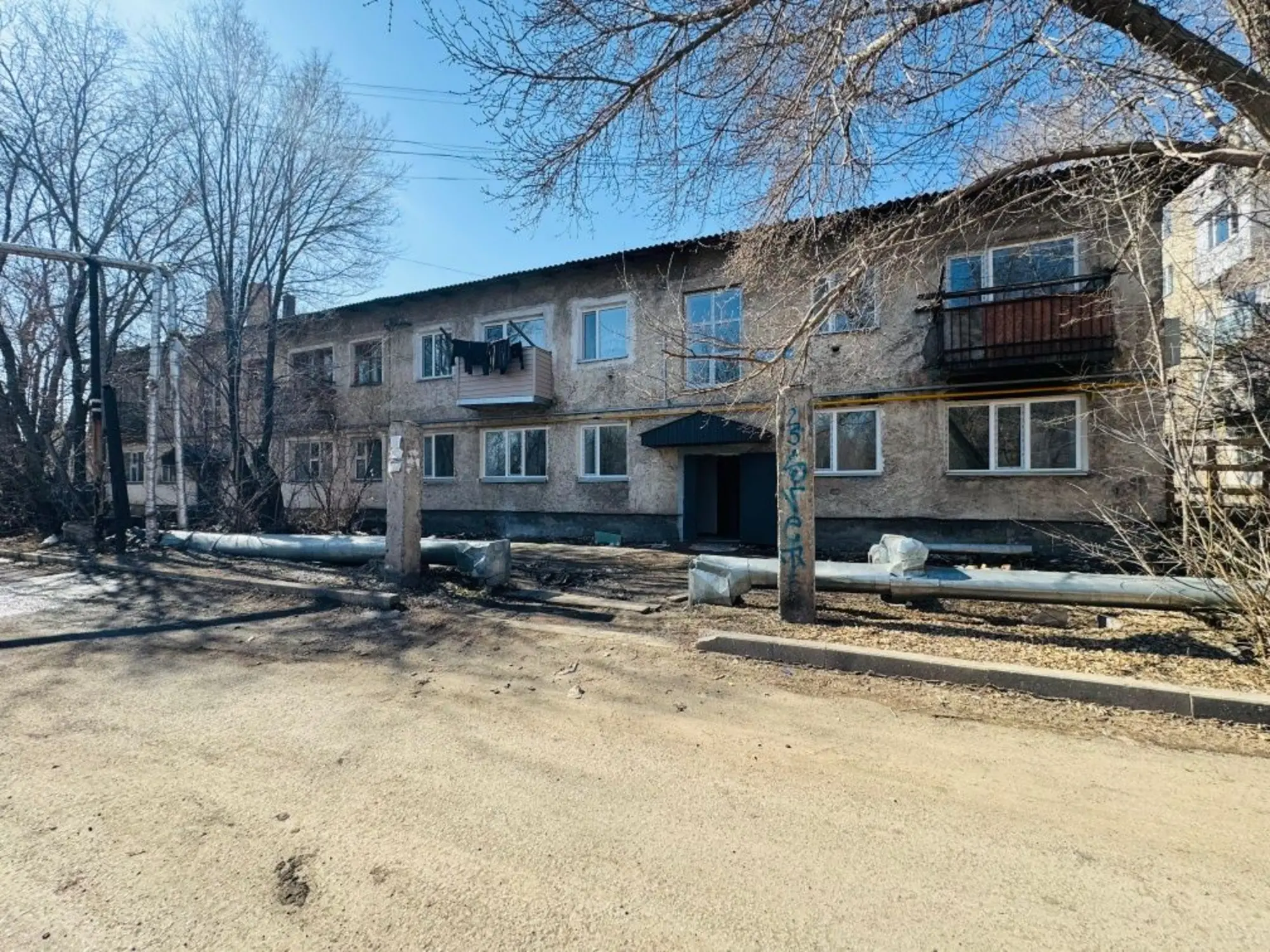 цена огонь 2-ком квартиры на 27 квартале на 2 этаже (9 / 9)