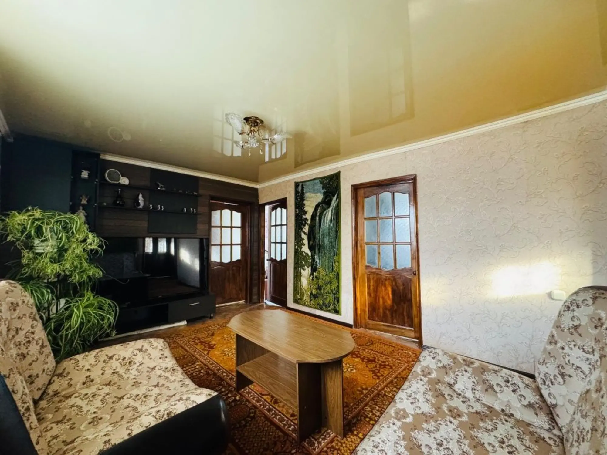 Предлагаем 4-ком дом по ул. Торговая (1 / 4)