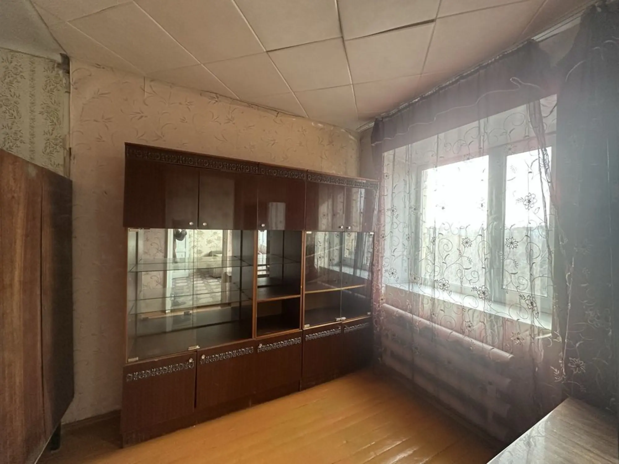 Предлагаем 2-ком квартиру на 28 квартале на 5 этаже (3 / 7)