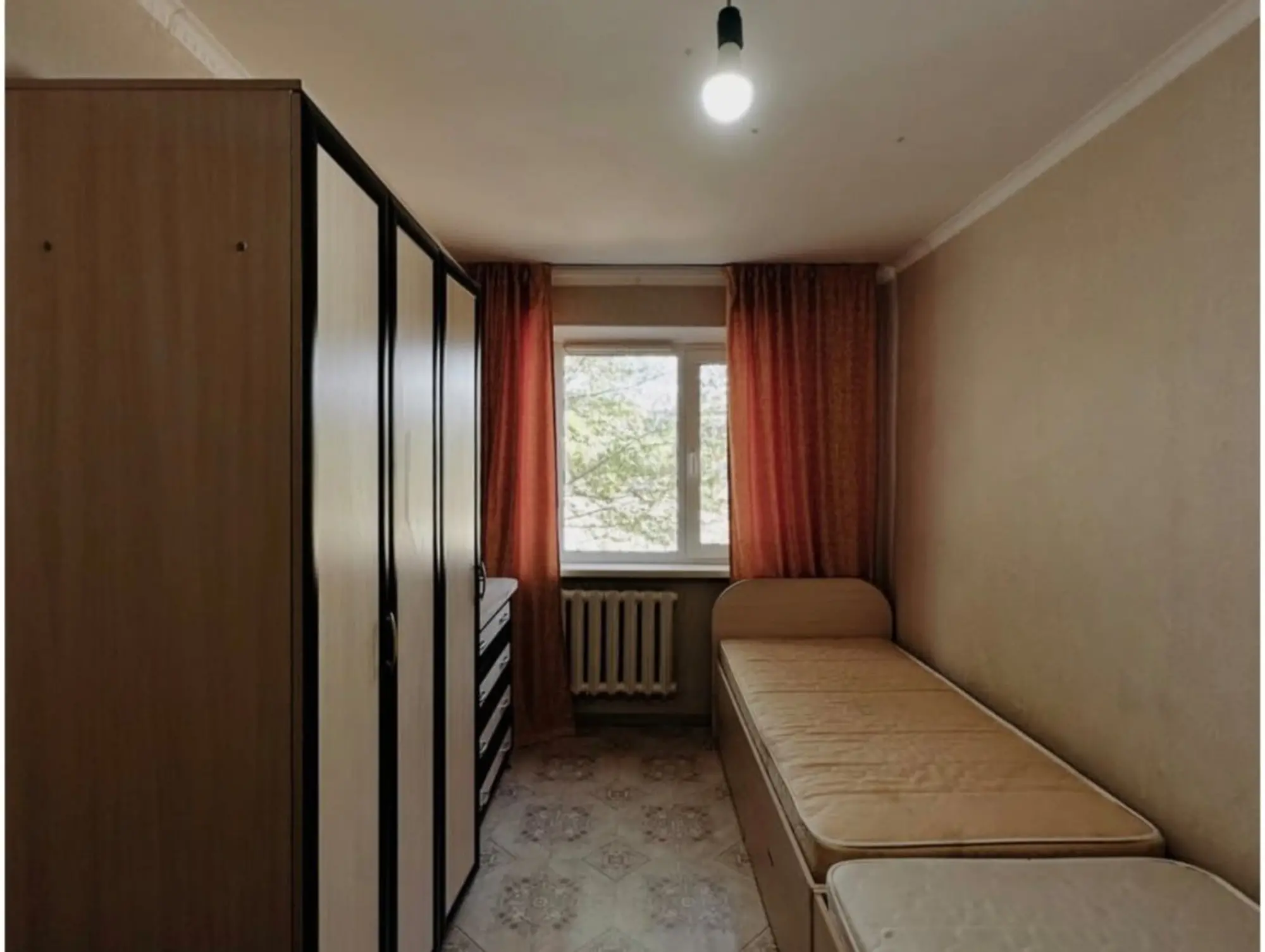 Предлагаем 3-ком квартиру на 31 квартале на 1 этаже (3 / 8)