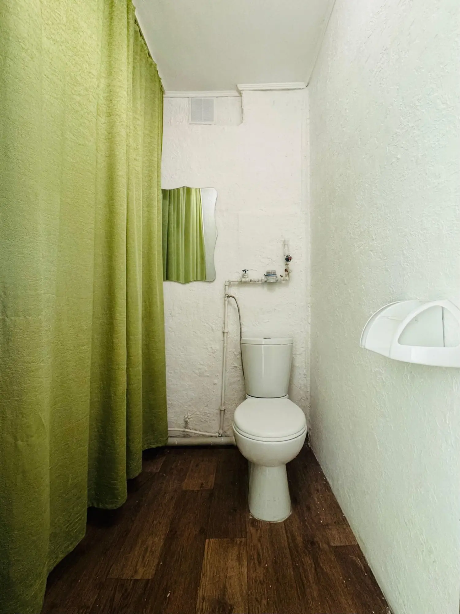 Предлагаем 2-ком квартиру на 28 квартале на 1 этаже (6 / 7)