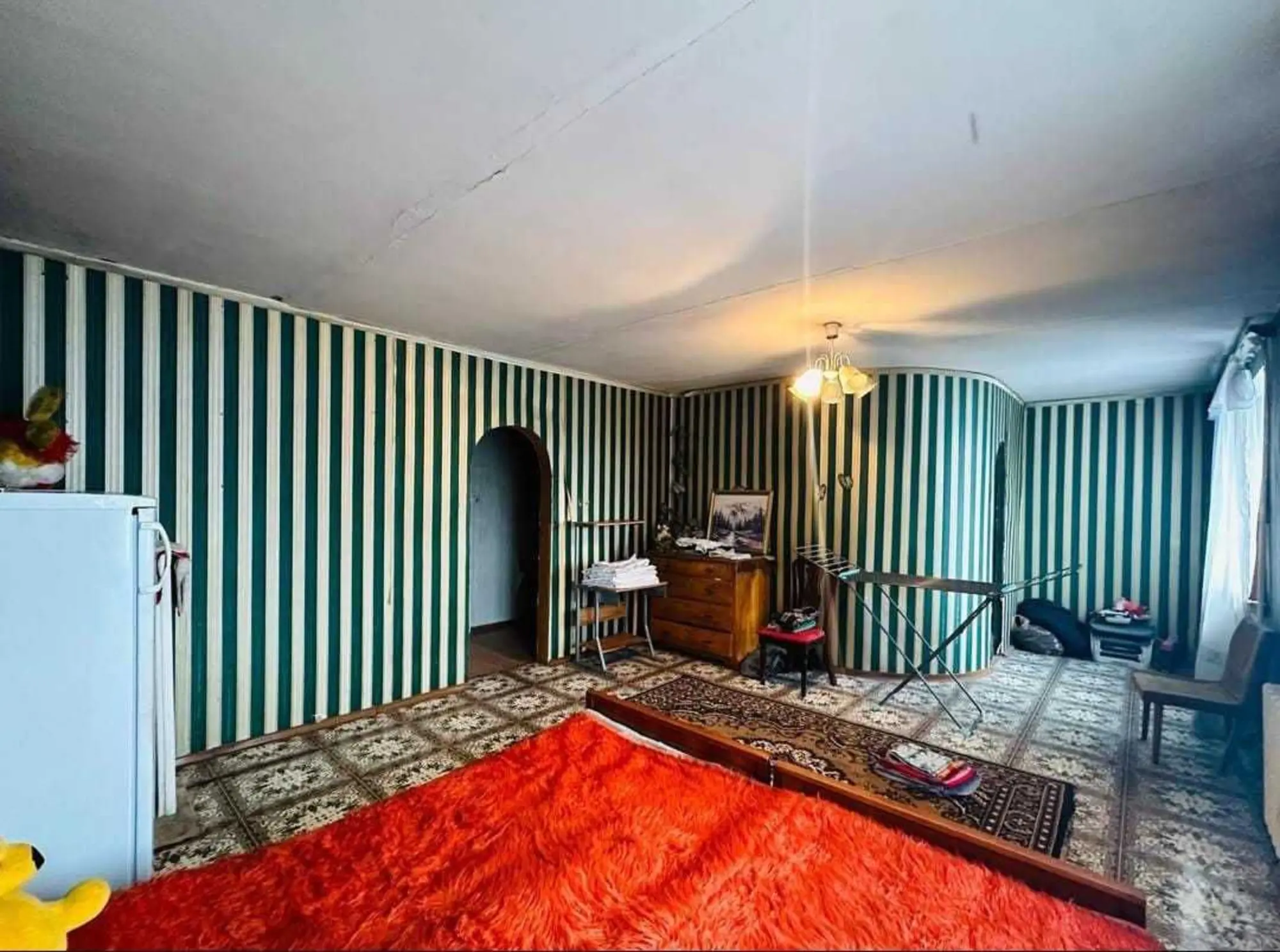 Предлагаем 6-ком коттедж по ул. Сатпаева (3 / 8)