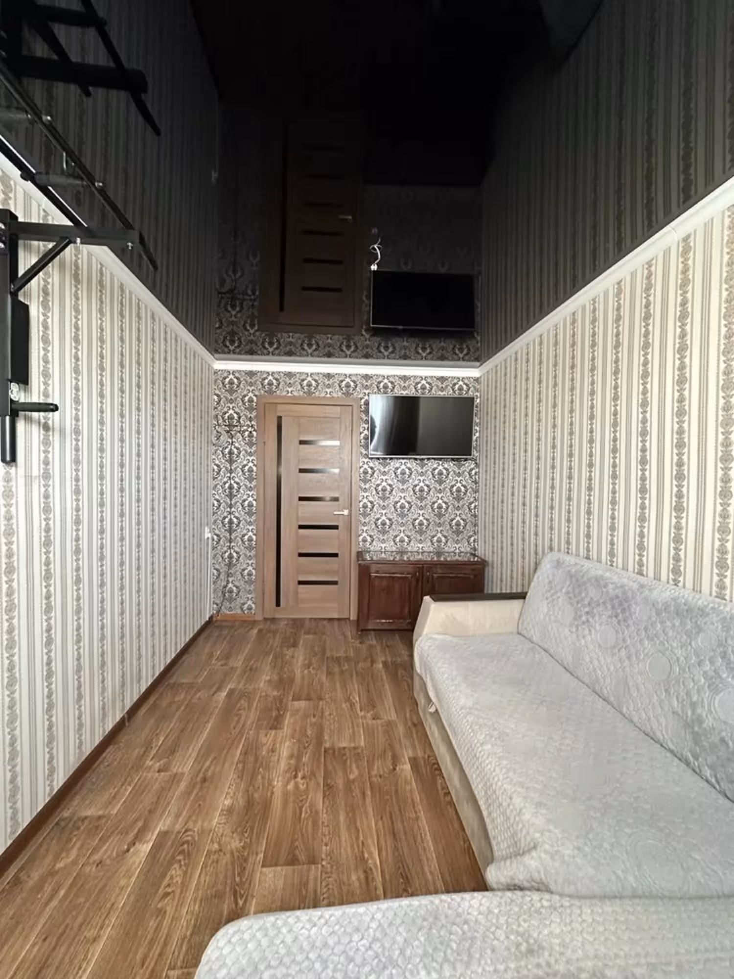 Предлагаем 3-ком квартиру на 26 квартале на 5 этаже (4 / 4)