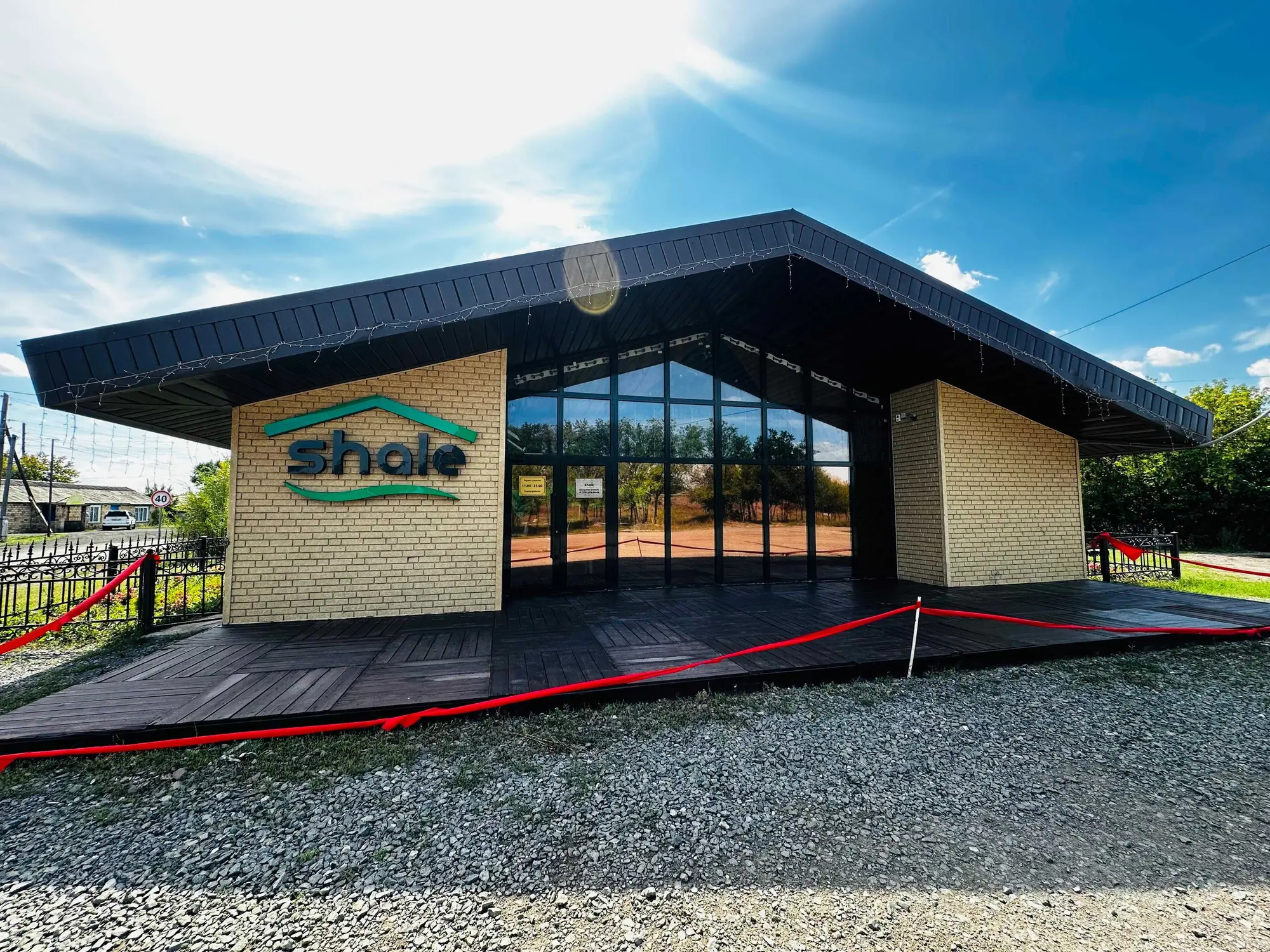 Предлагаем действующий рентабельный ресторан (1 / 8)