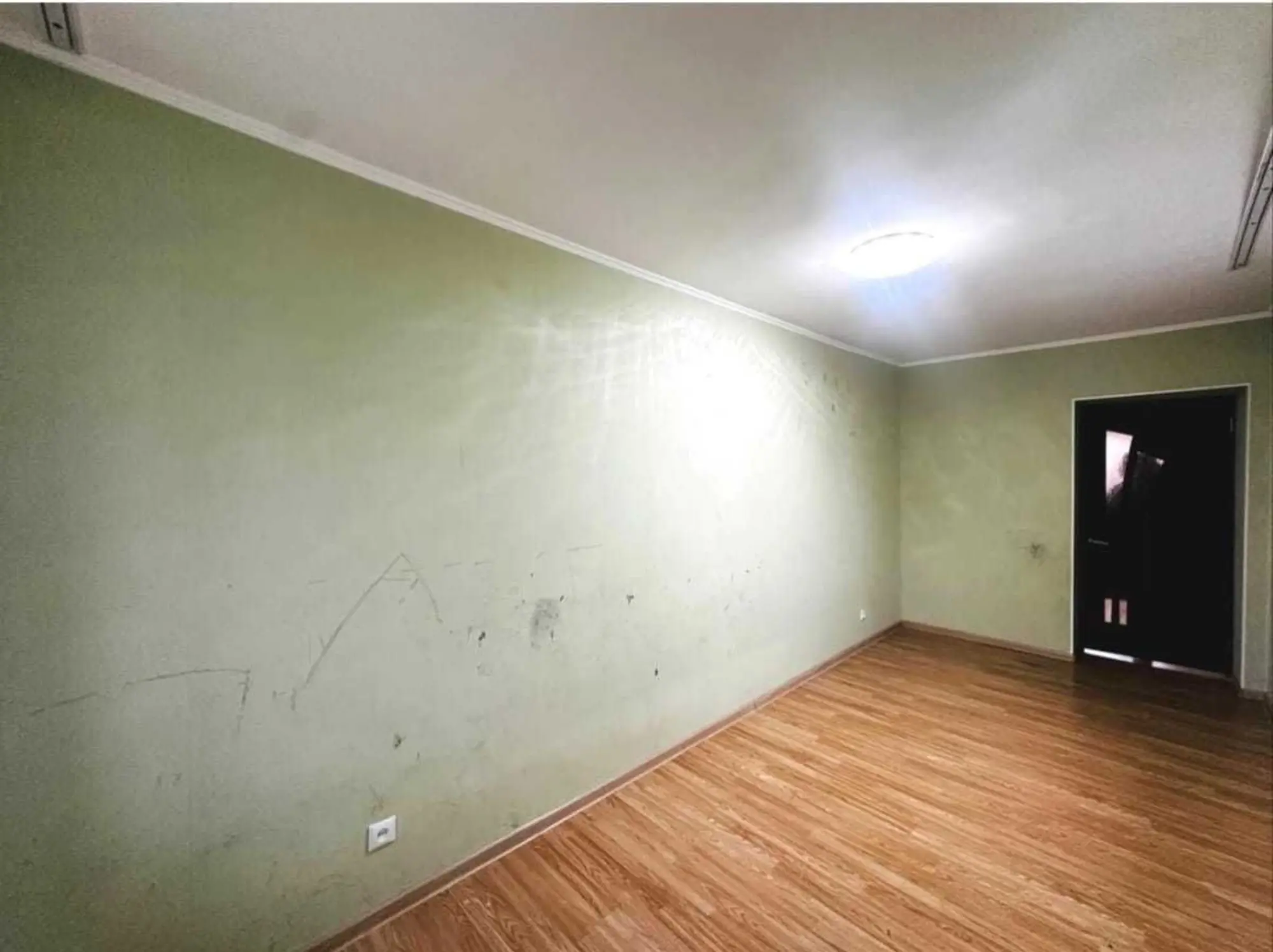 Предлагаем 2-ком квартиру студию на 27 квартале на 2 этаже (5 / 7)