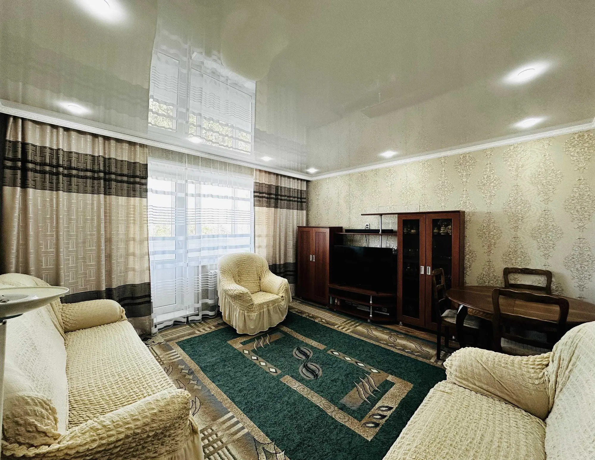 Предлагаем 2-ком квартиру в Центре-3 на 4 этаже (3 / 6)