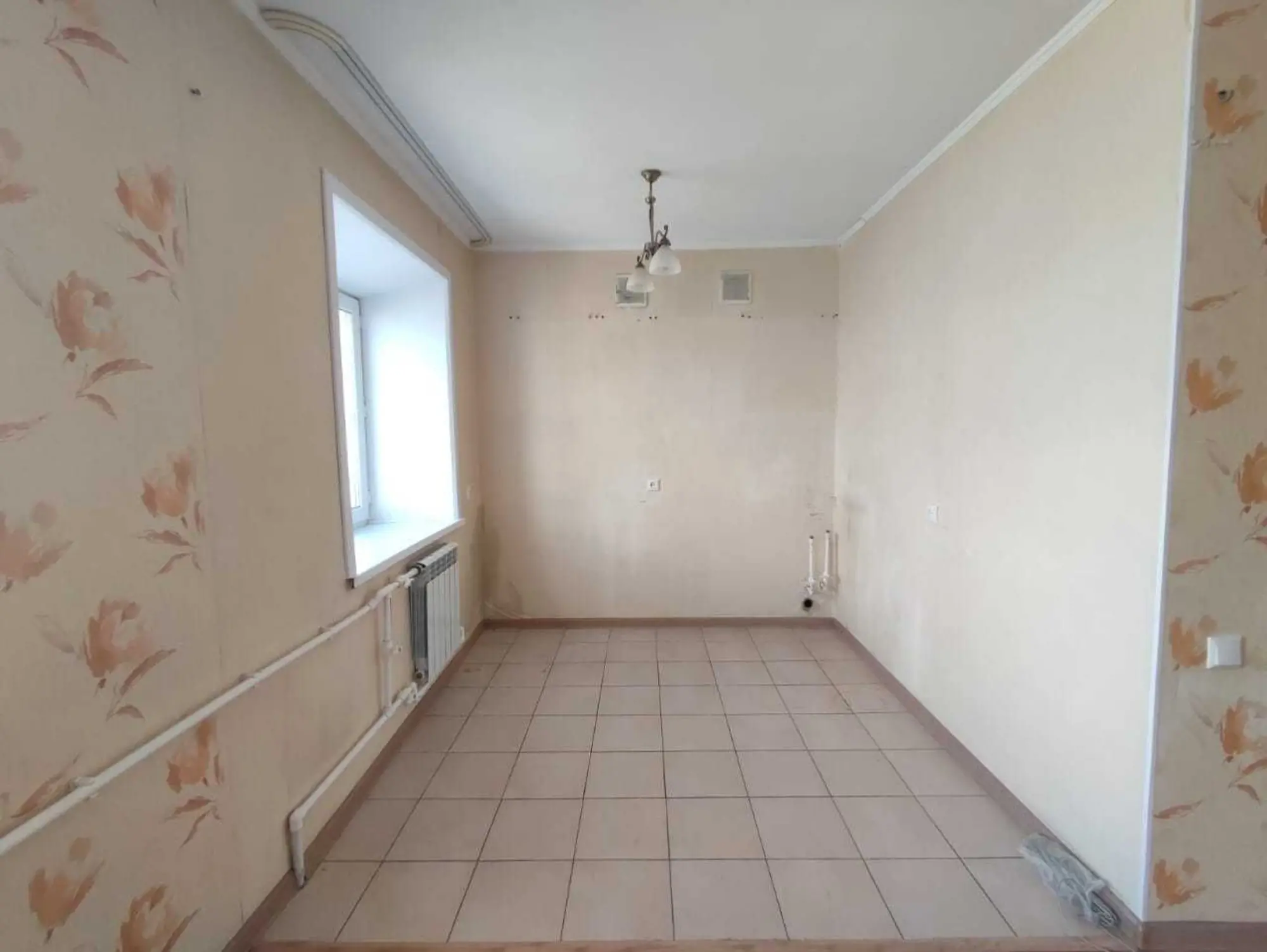 Предлагаем 3-ком квартиру студию на 27 квартале на 5 этаже (3 / 7)