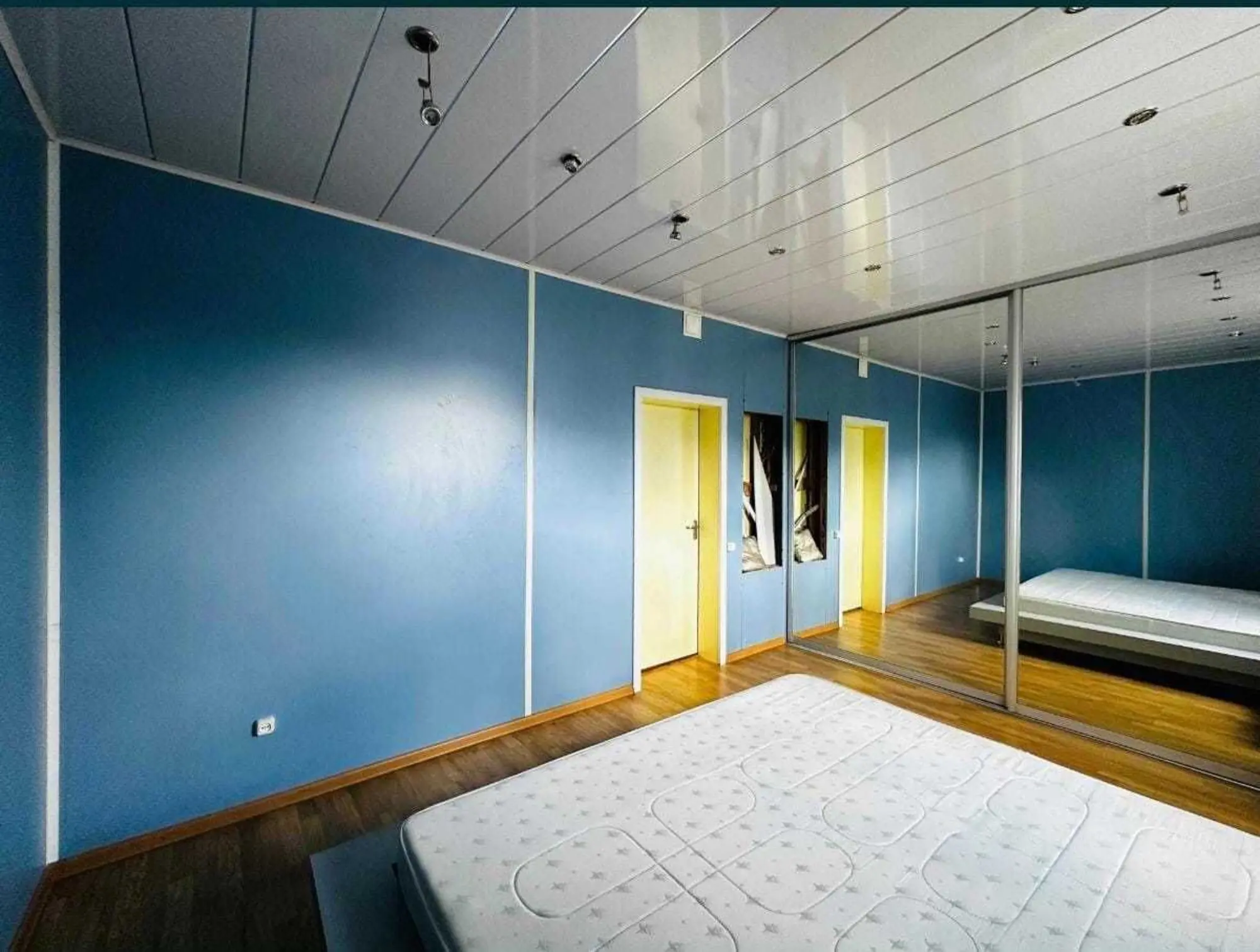 Предлагаем 4-ком дом по ул Торговая (4 / 11)