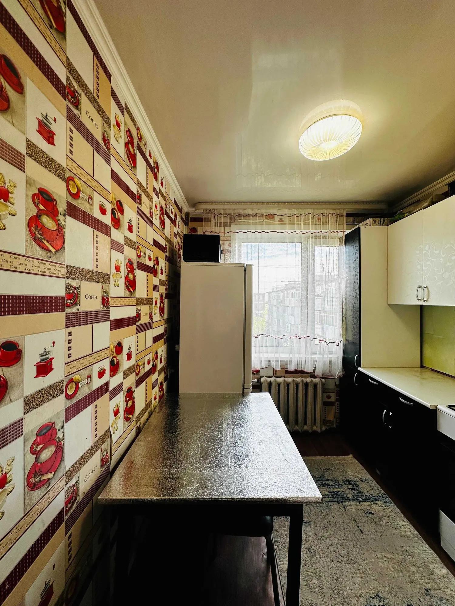 Предлагаем 2-ком квартиру на 26 квартале на 5 этаже (4 / 5)