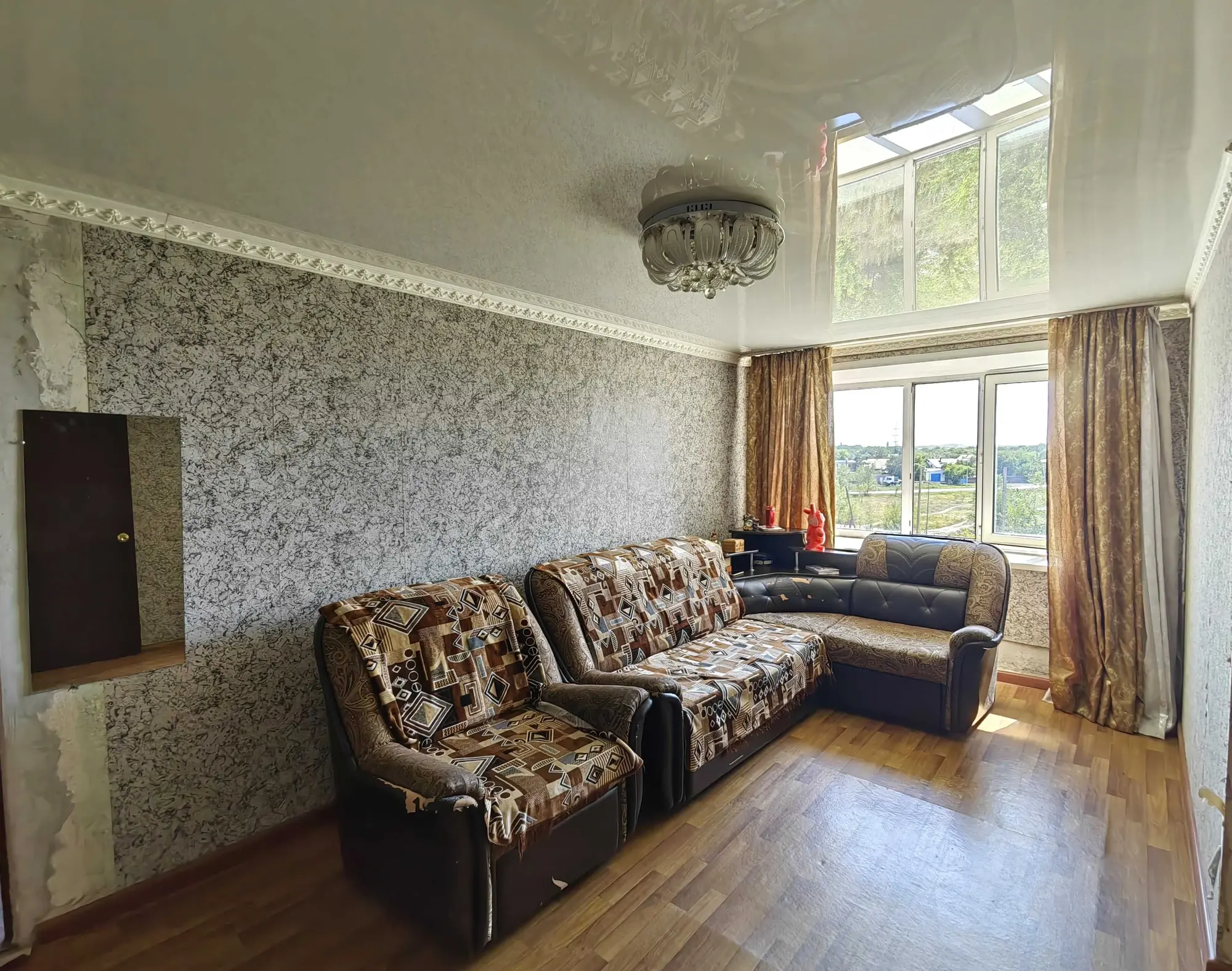 Светлая теплая 2-комнатная кв-ра в кирпичном доме р-он ЖБИ ул.Ишимская (1 / 20)