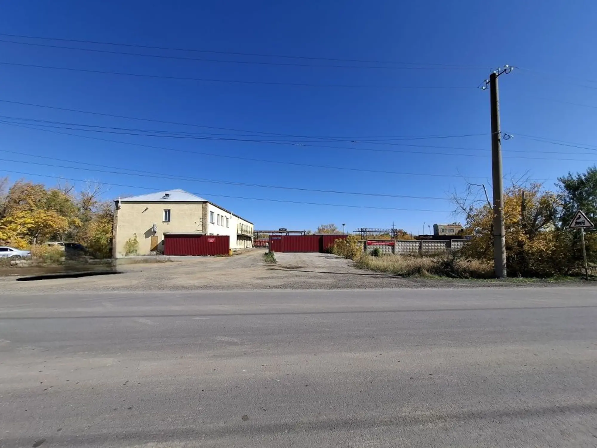 Промбаза - АРЕНДА Ж.Д. Тупик. Кран. Тельфер. Весовая.АБК. Скважина. (2 / 20)