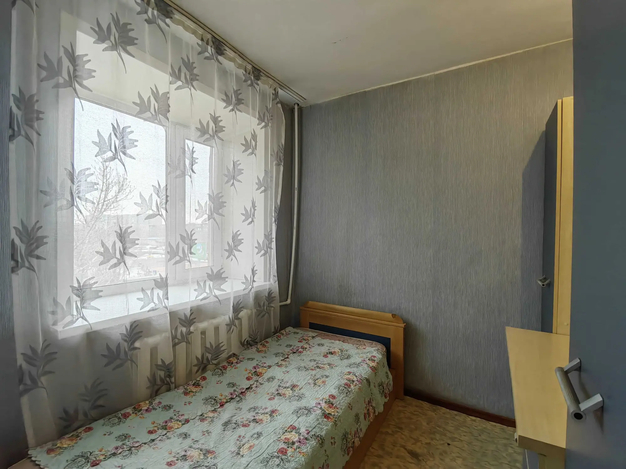 Светлая и очень теплая 3-комнатная кв-ра, Майкудук ул.Магнитогорская 2 (6 / 17)