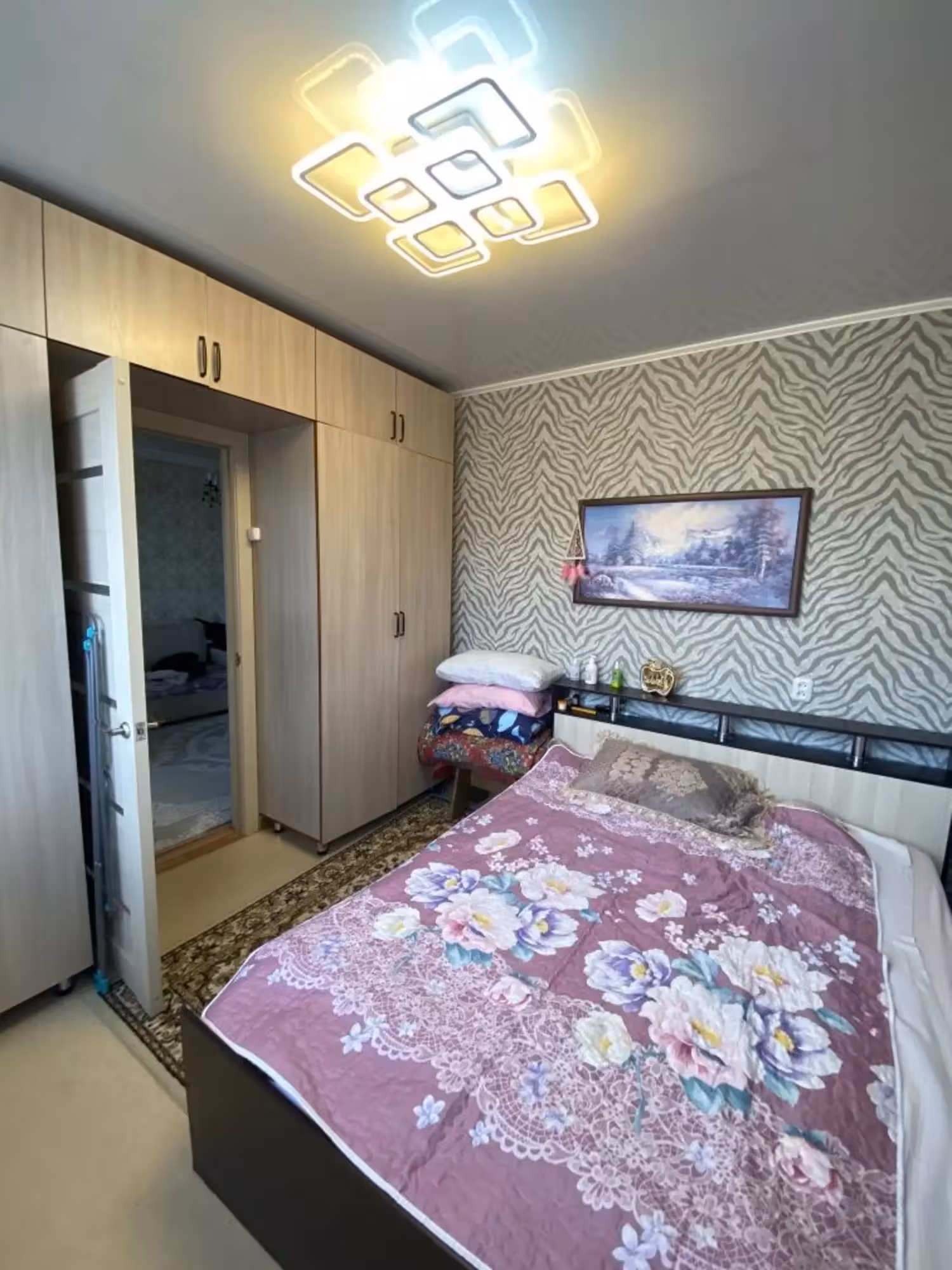 Трехкомнатная кв 48.3 кв м. Майкудук  Восток 2 Дом 13. Этаж 5 из 5. (4 / 13)