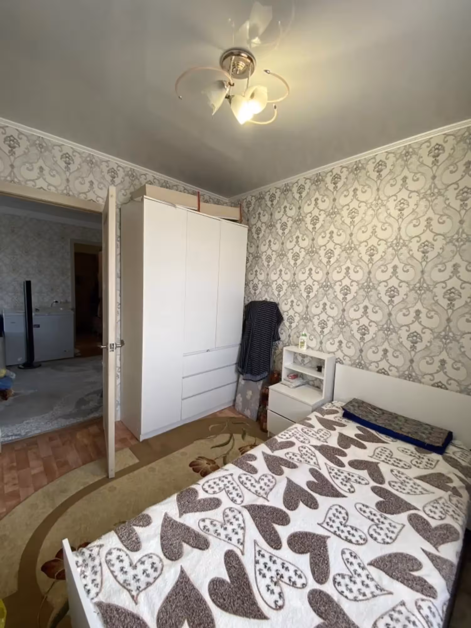 Трехкомнатная кв 48.3 кв м. Майкудук  Восток 2 Дом 13. Этаж 5 из 5. (5 / 13)