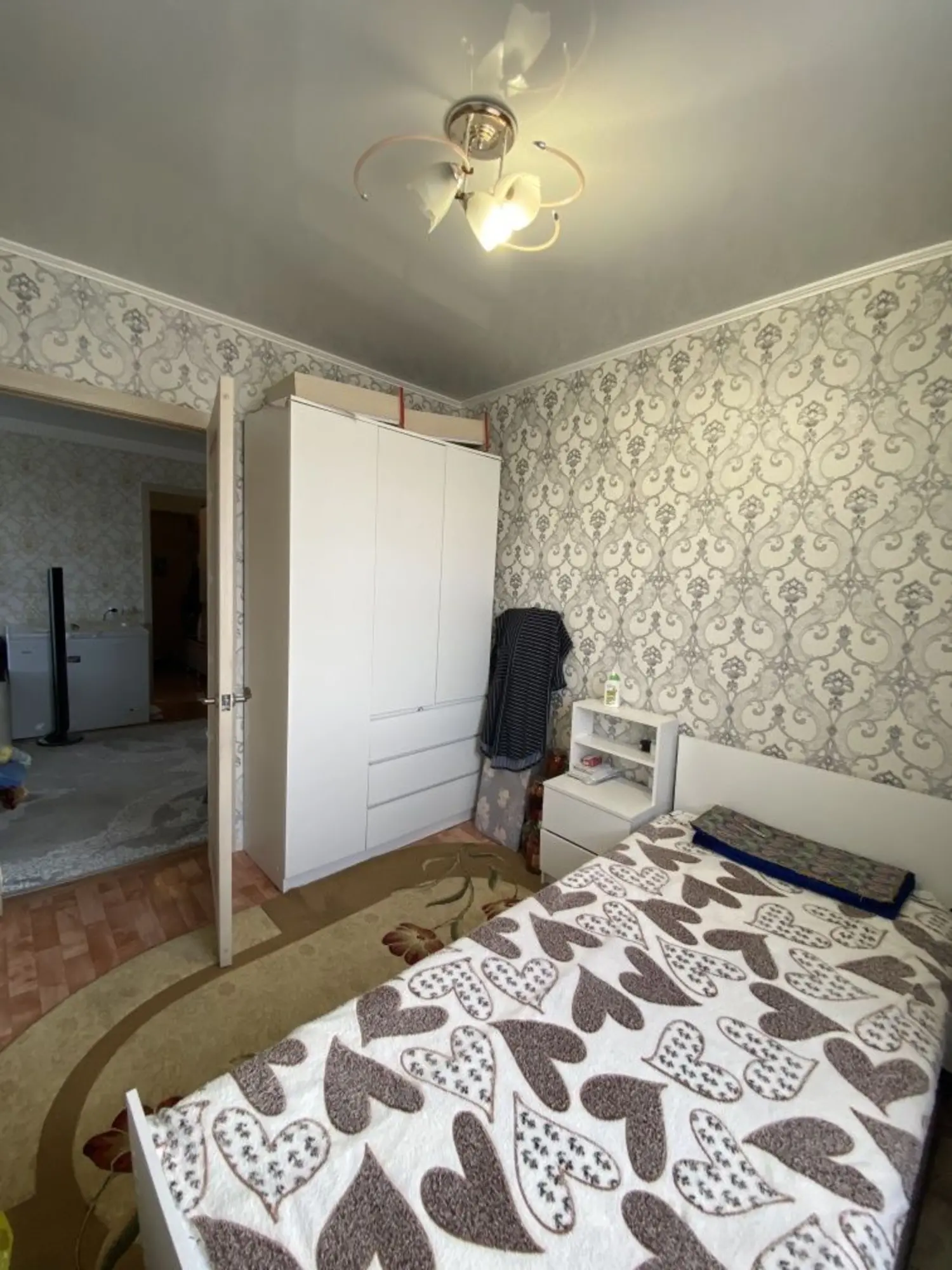 Трехкомнатная кв 48.3 кв м. Майкудук  Восток 2 Дом 13. Этаж 5 из 5. (5 / 13)