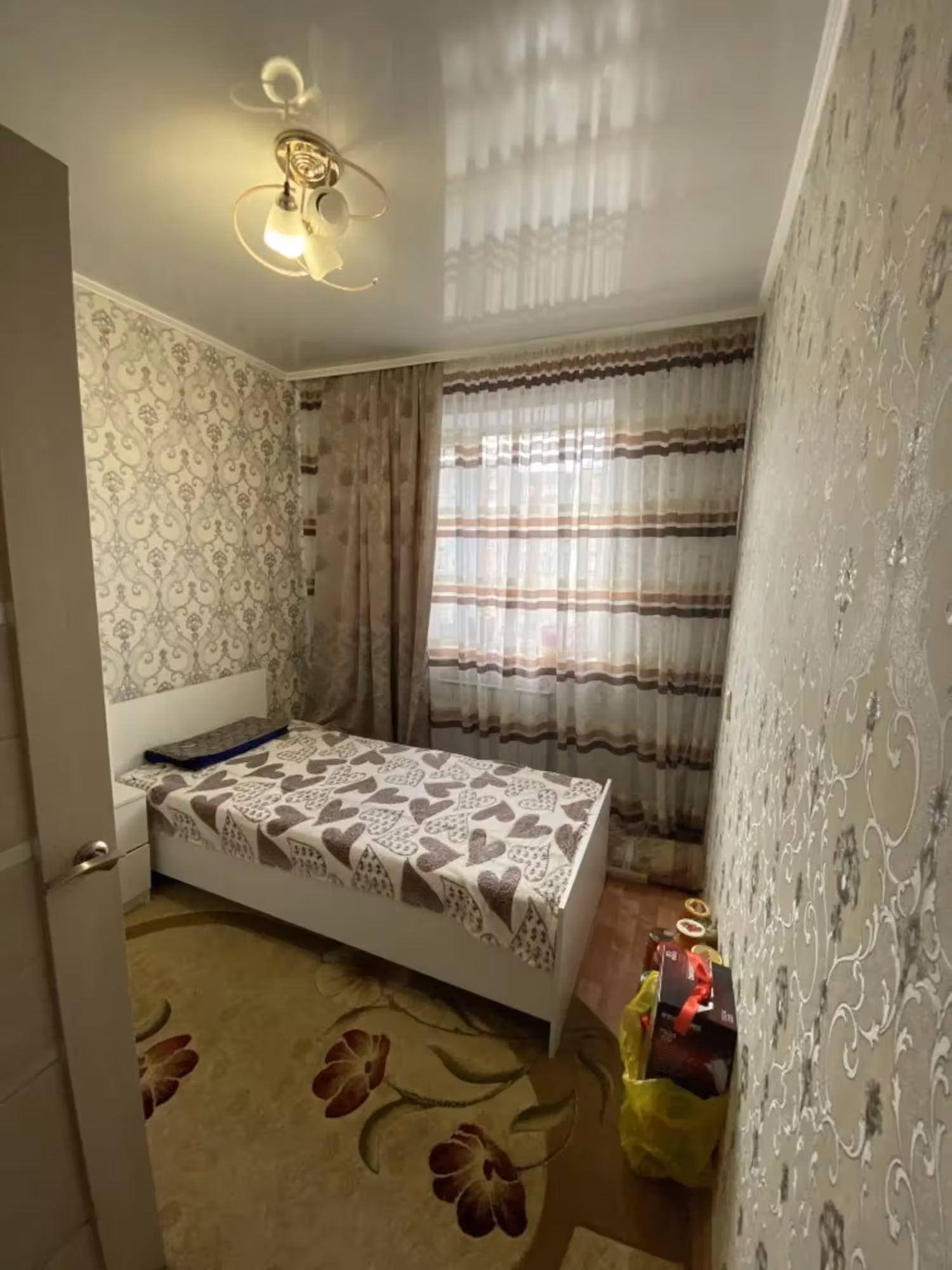 Трехкомнатная кв 48.3 кв м. Майкудук  Восток 2 Дом 13. Этаж 5 из 5. (6 / 13)