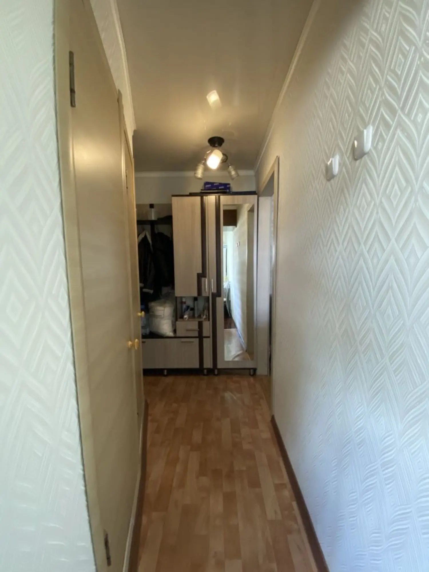 Трехкомнатная кв 48.3 кв м. Майкудук  Восток 2 Дом 13. Этаж 5 из 5. (10 / 13)