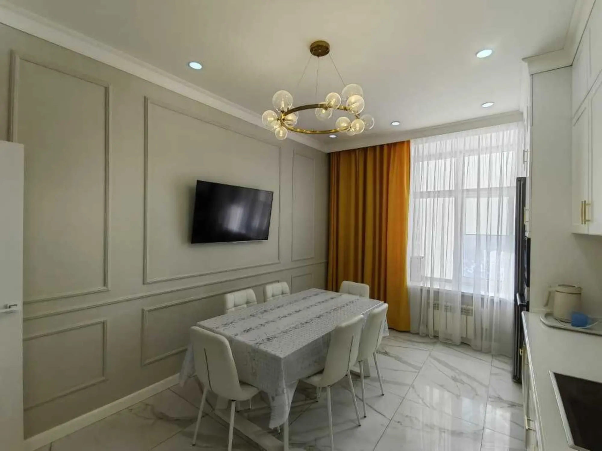 Уютная 3-комнатная Юго-Восток ЖК Арман Кала с мебелью и техникой,2020г (2 / 20)