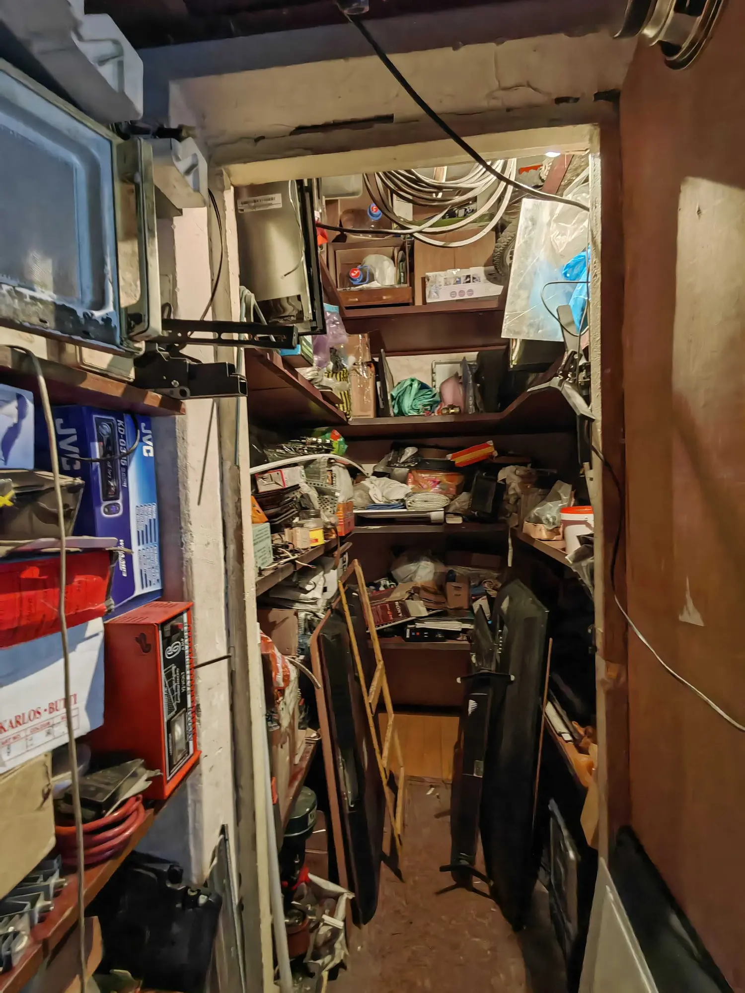 Коммерческое помещение 60м² в р-не Таира-Нового рынка пр.Бухар Жырау96 (16 / 20)