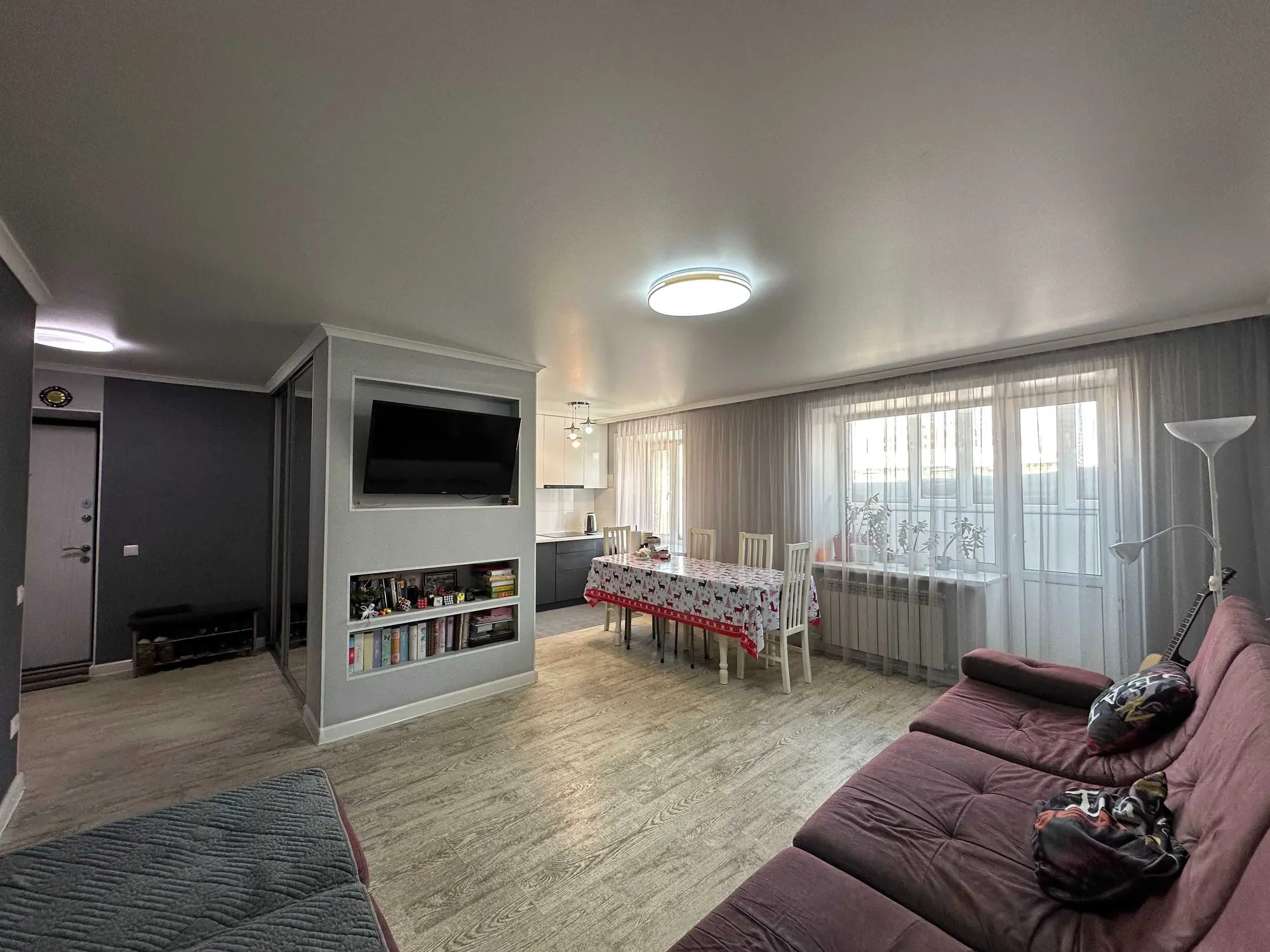 4-ком на Алиханова 37/3. Кирпичный дом. С ремонтом, мебелью и техникой (1 / 17)