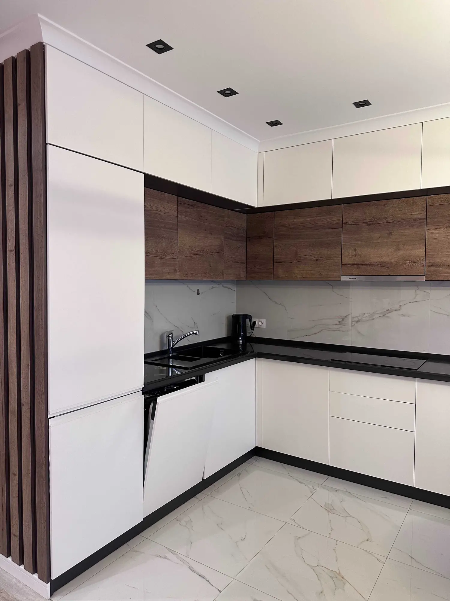 3-ком на Юго Востоке. Сатыбалдина 4. ЖК INJU. Кирпичный дом 2019 г.п. (9 / 20)