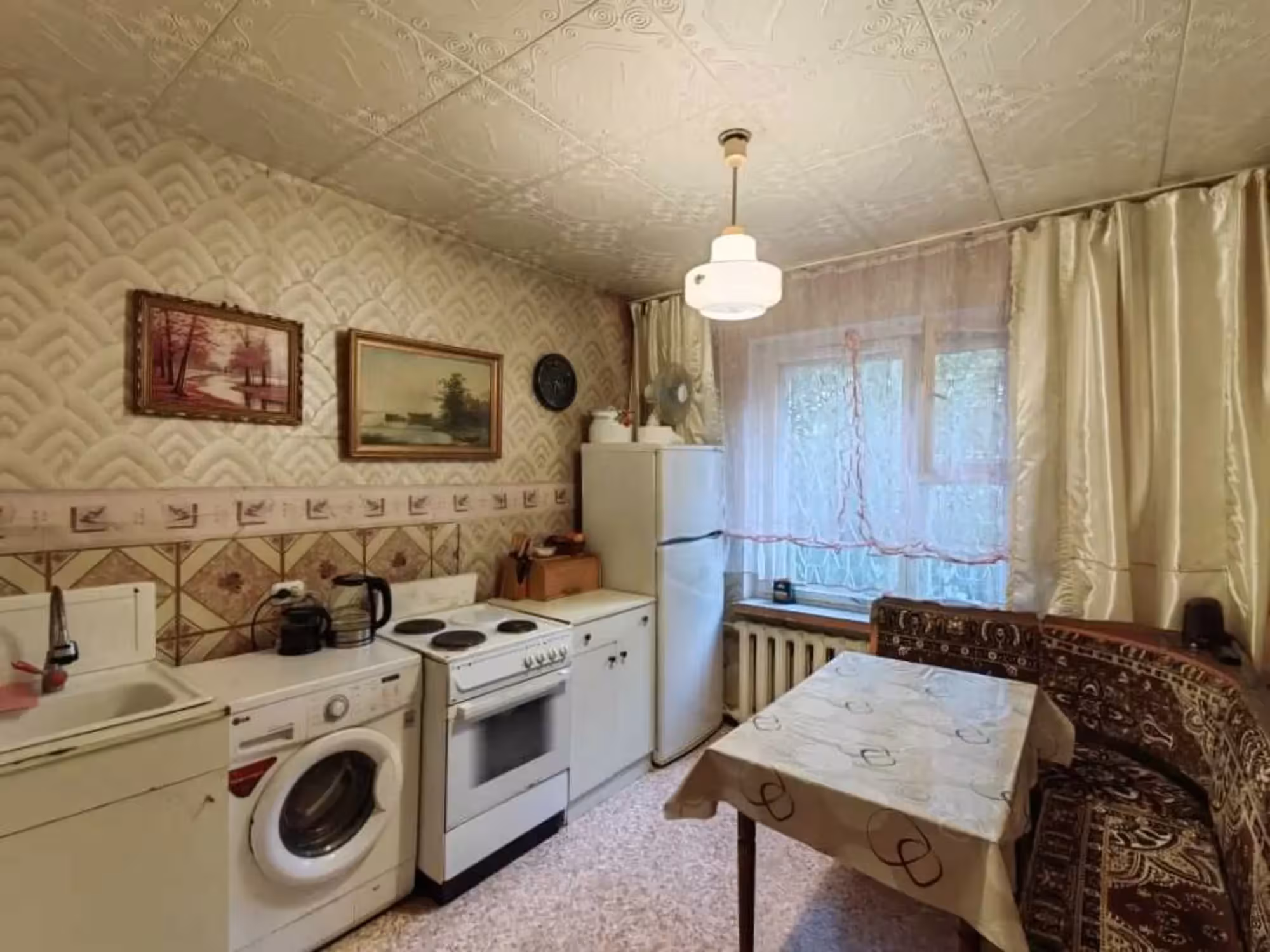 Улучшенная 2-х комнатная квартира 53м²  Юго-Восток улица Таттимбета 21 (1 / 20)