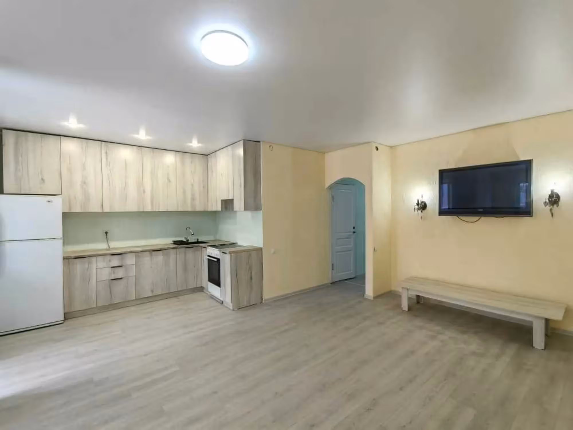 Просторная 2-комнатная 61м² с мебелью и техникой Юго-Восток ЖК Таугуль (1 / 20)