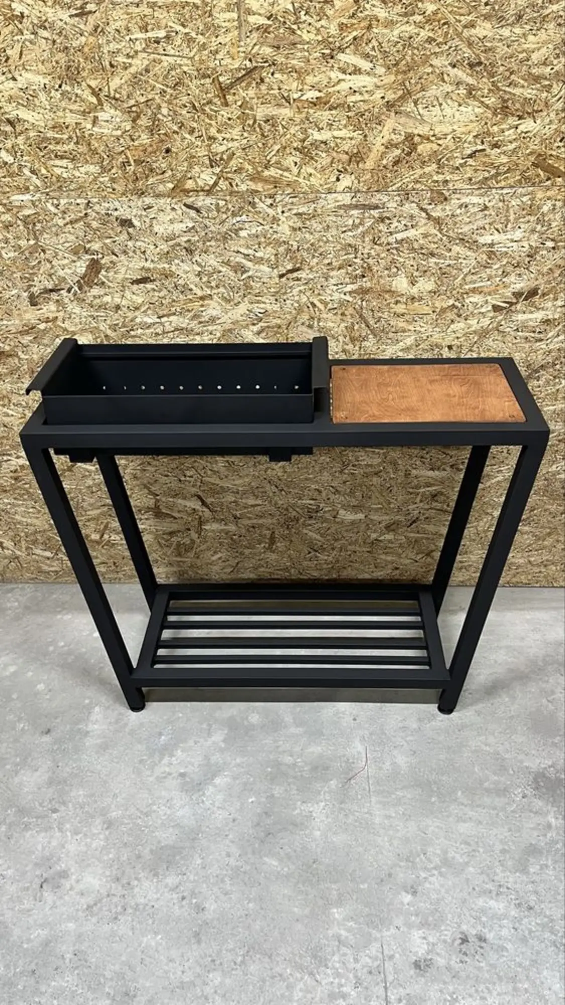 Мангал с рабочей зоной. (2 / 3)