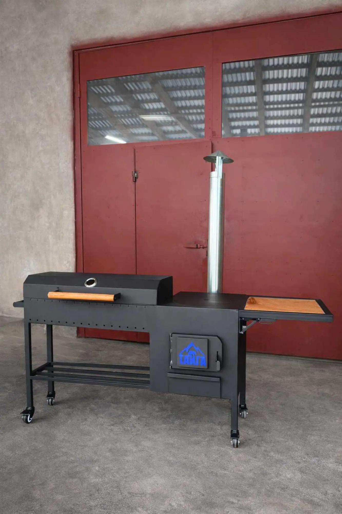 Мангал с очагом под казан 22л. (1 / 5)