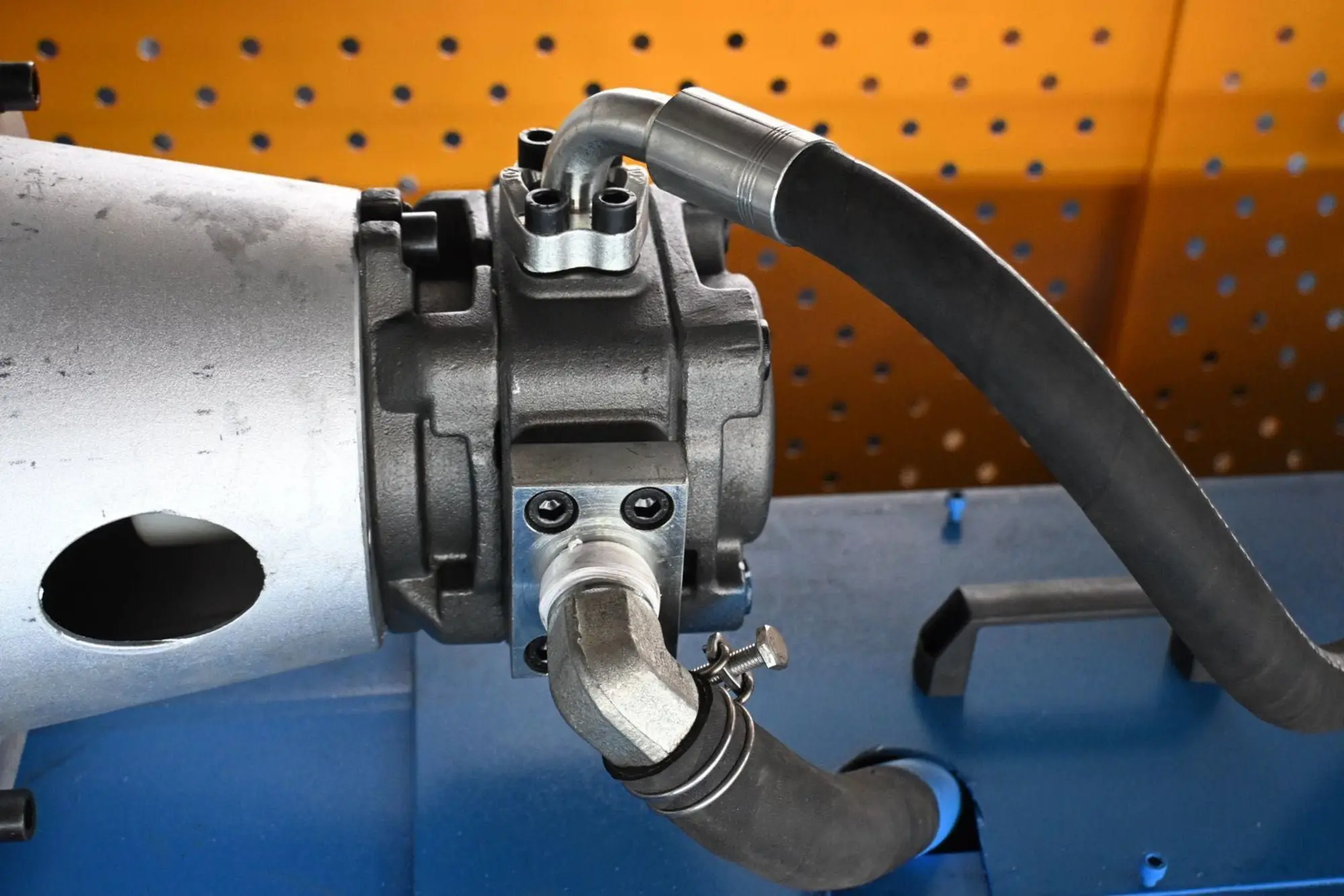 Гильотина для листового металла (2 / 7)