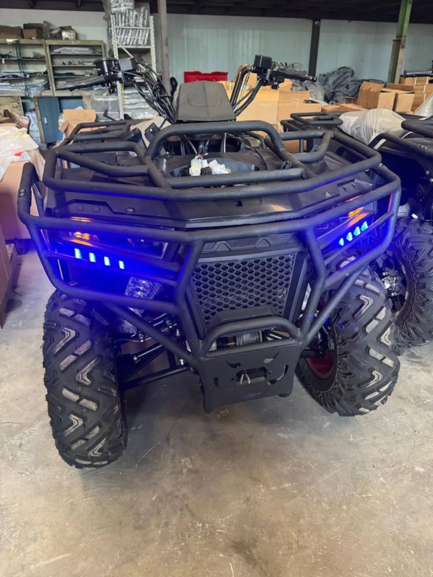 Квадроцикл 200-400сс куб (1 / 8)