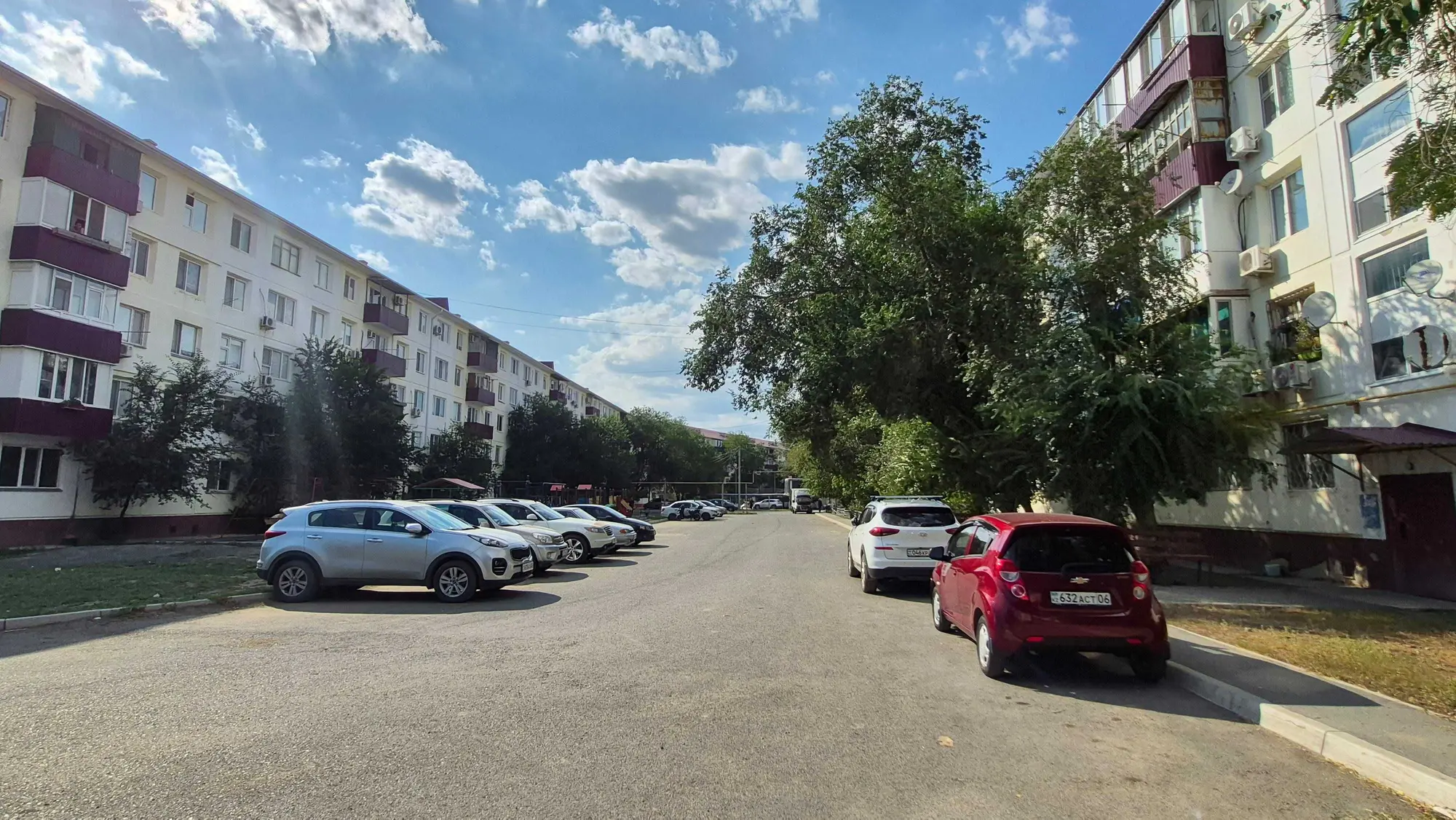 Продается 1 комнатная квартира (Авангард 3, 73) (2 / 16)