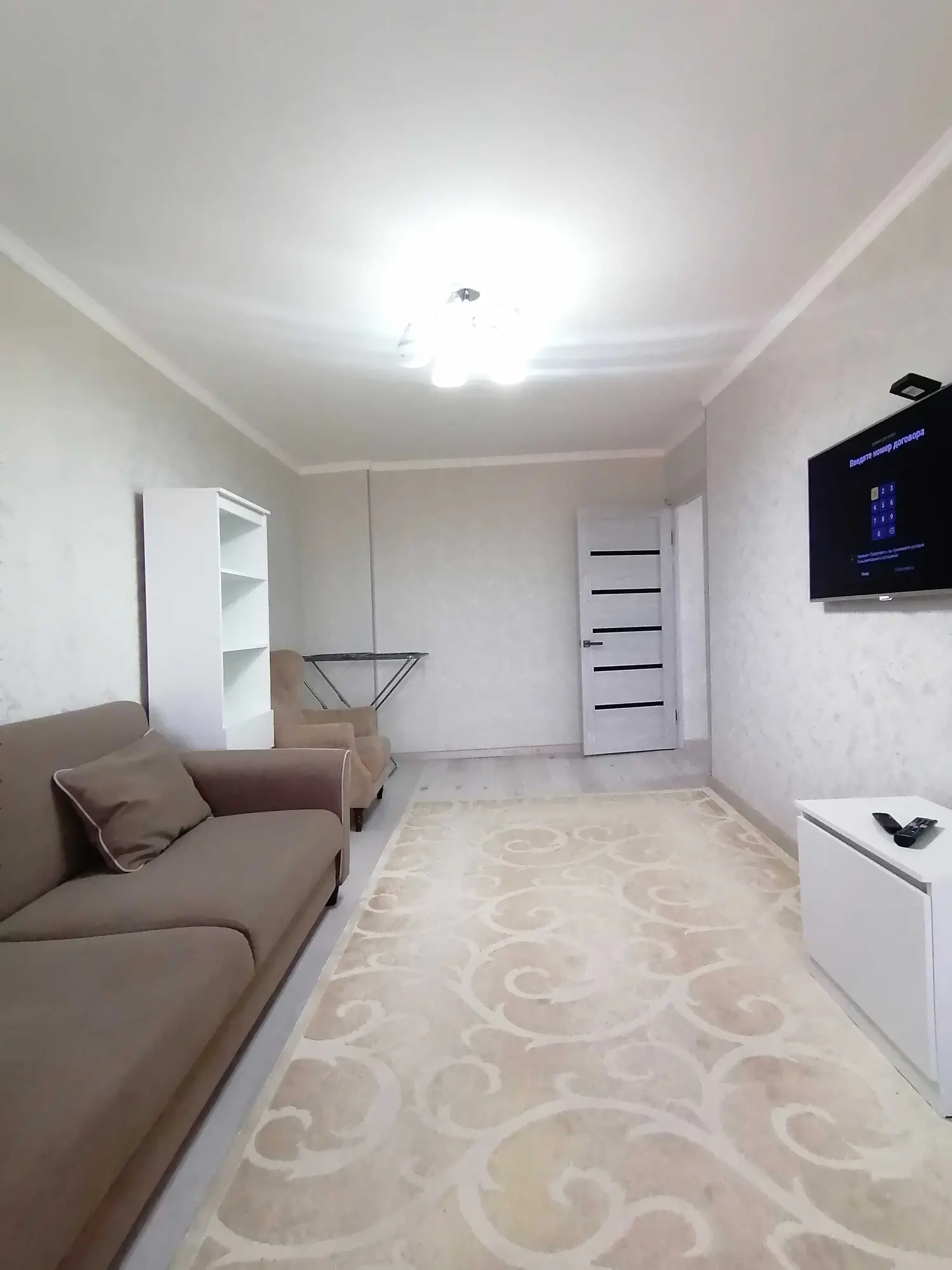 Продается 1 комнатная квартира (Авангард 3, 73) (5 / 16)