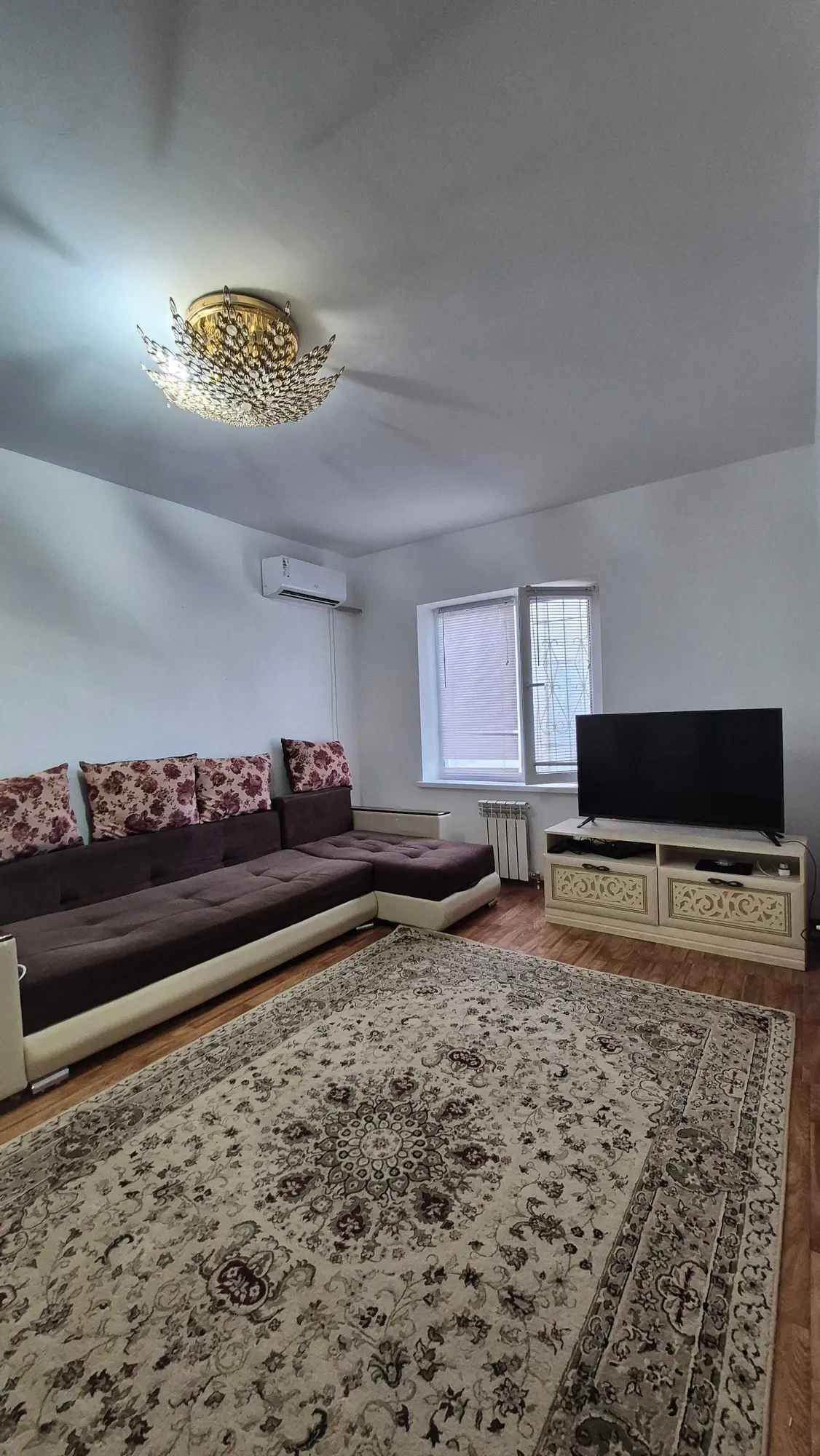 Продается 1 комнатная квартира (Нурсая, Куншуак 1/2) (2 / 13)