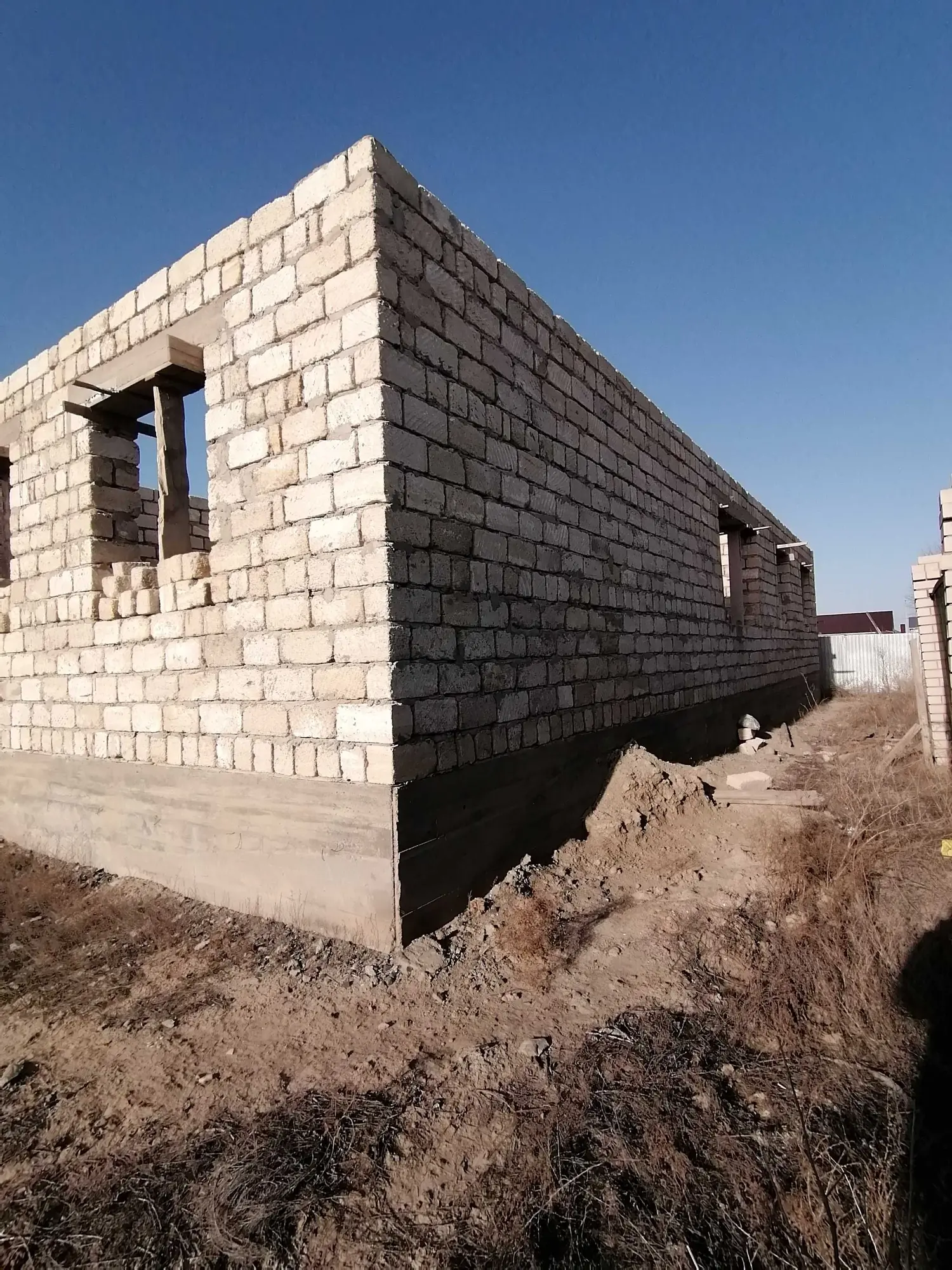 Продается недостроенный дом (мкрн Коктем) (4 / 9)