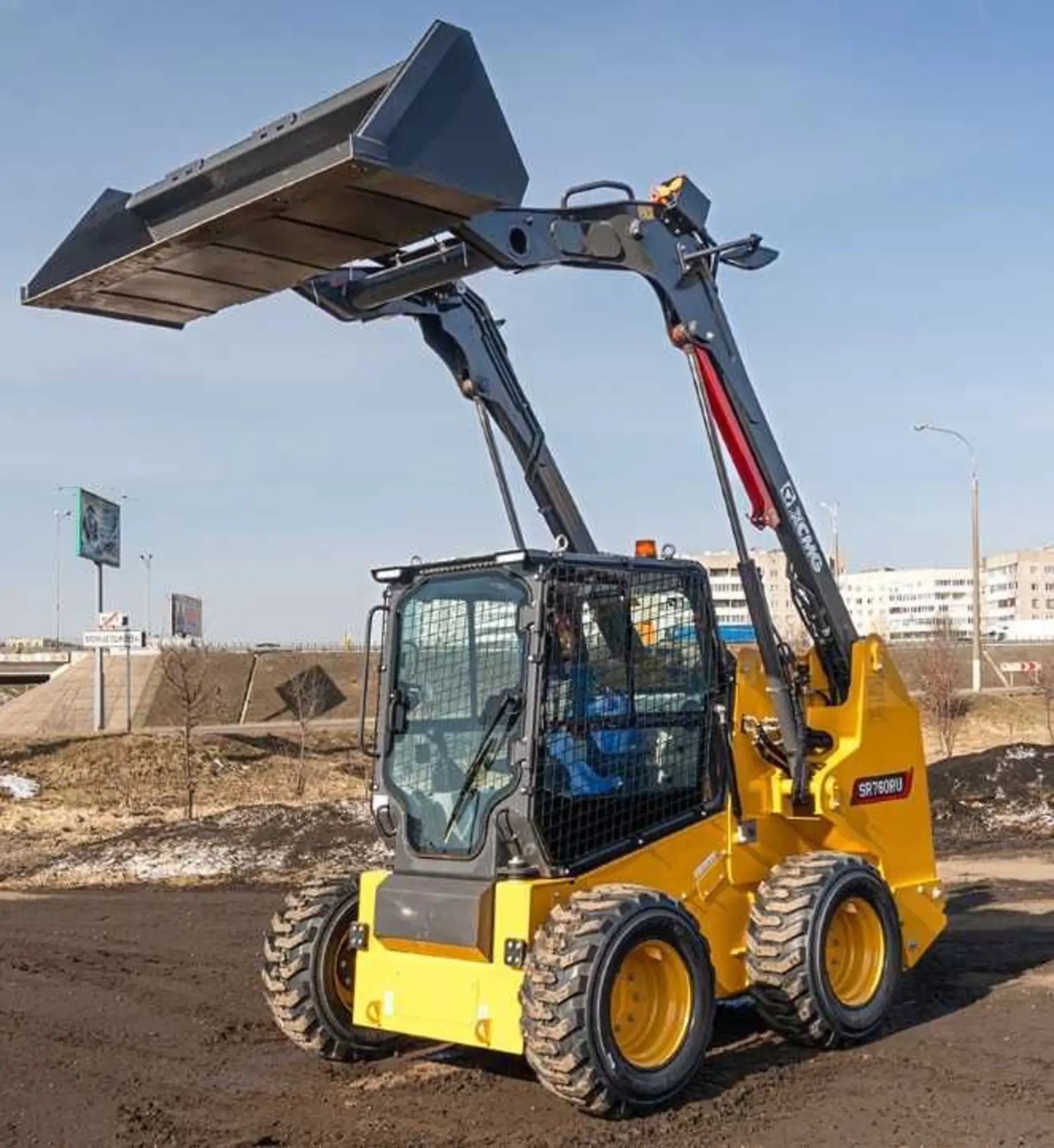 Мини-погрузчик XCMG SR760  Официальный дилер | Лизинг (1 / 4)