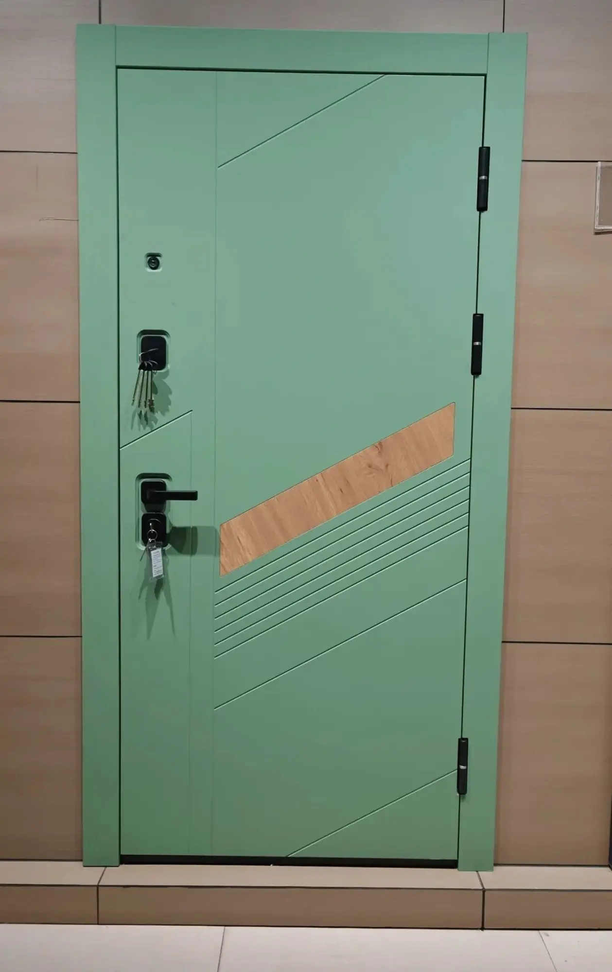 Входные двери | двустворчатые | стальные | железные || (1 / 7)