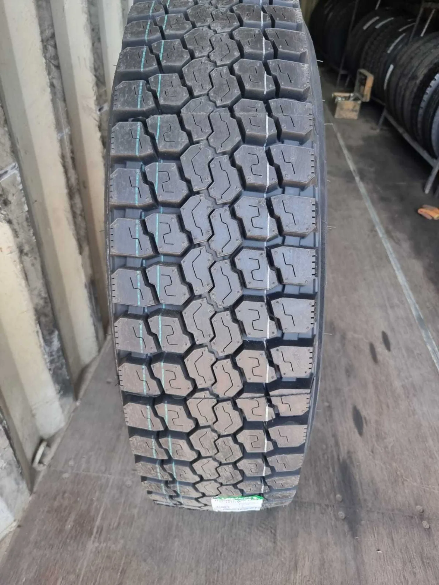 315/80R22.5-20PR TR688 157/154L TRIANGLE на ведущая ось, в рассрочку (1 / 5)