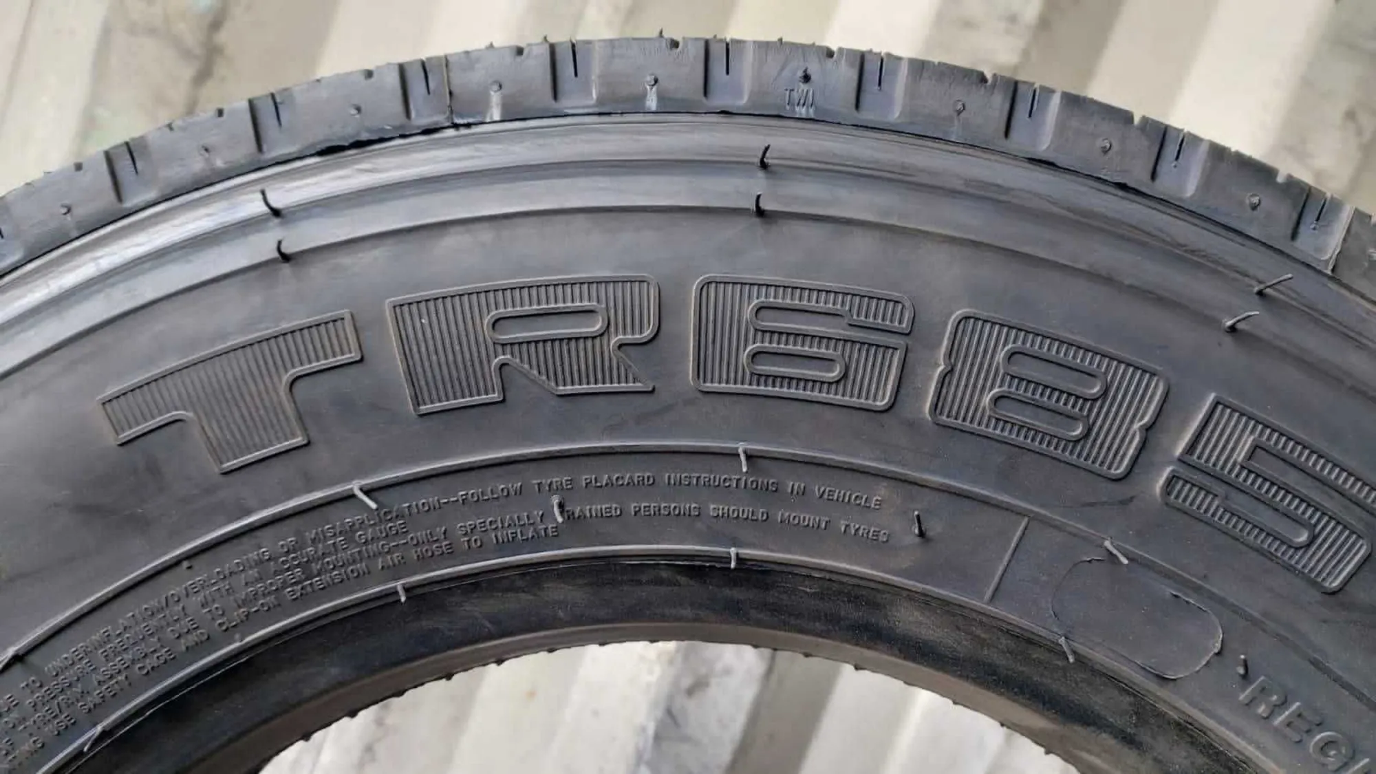 215/75R17.5 18PR TRIANGLE  TR-685 прицеп/рулевая ось (5 / 7)