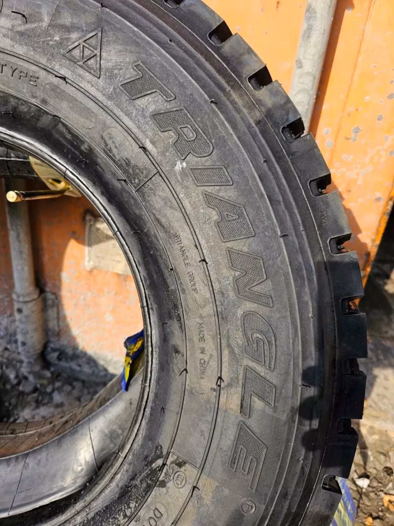 7. 50 R16 -14PR TR690 122/118 K, TRIANGLE с усиленным протектором (2 / 6)