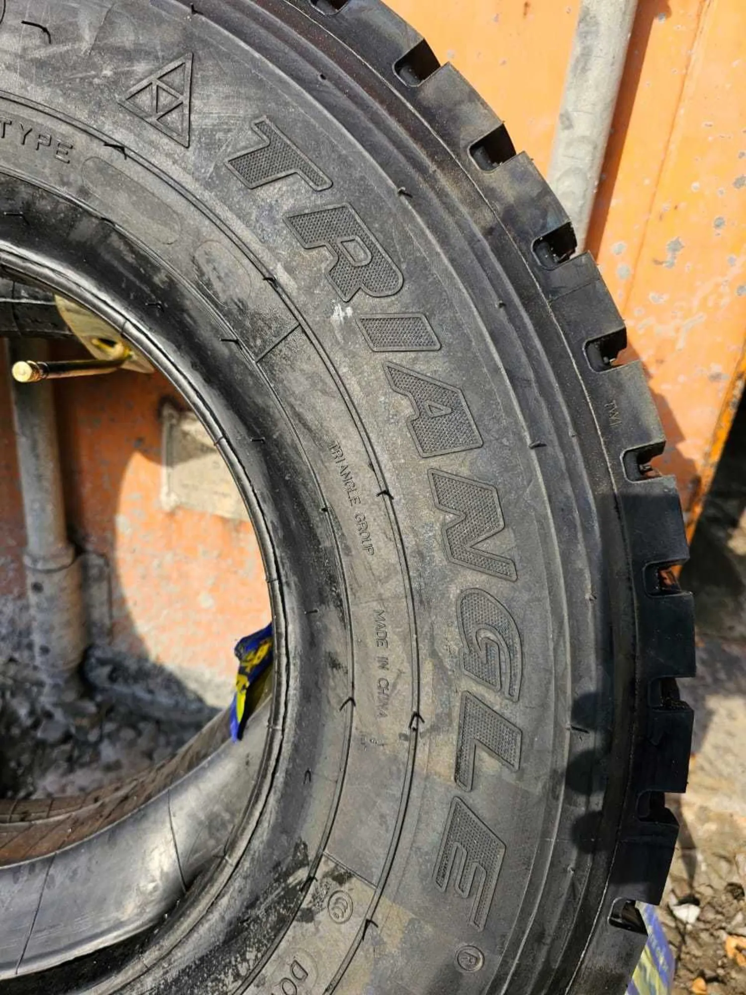 7. 50 R16 -14PR TR690 122/118 K, TRIANGLE с усиленным протектором (2 / 6)