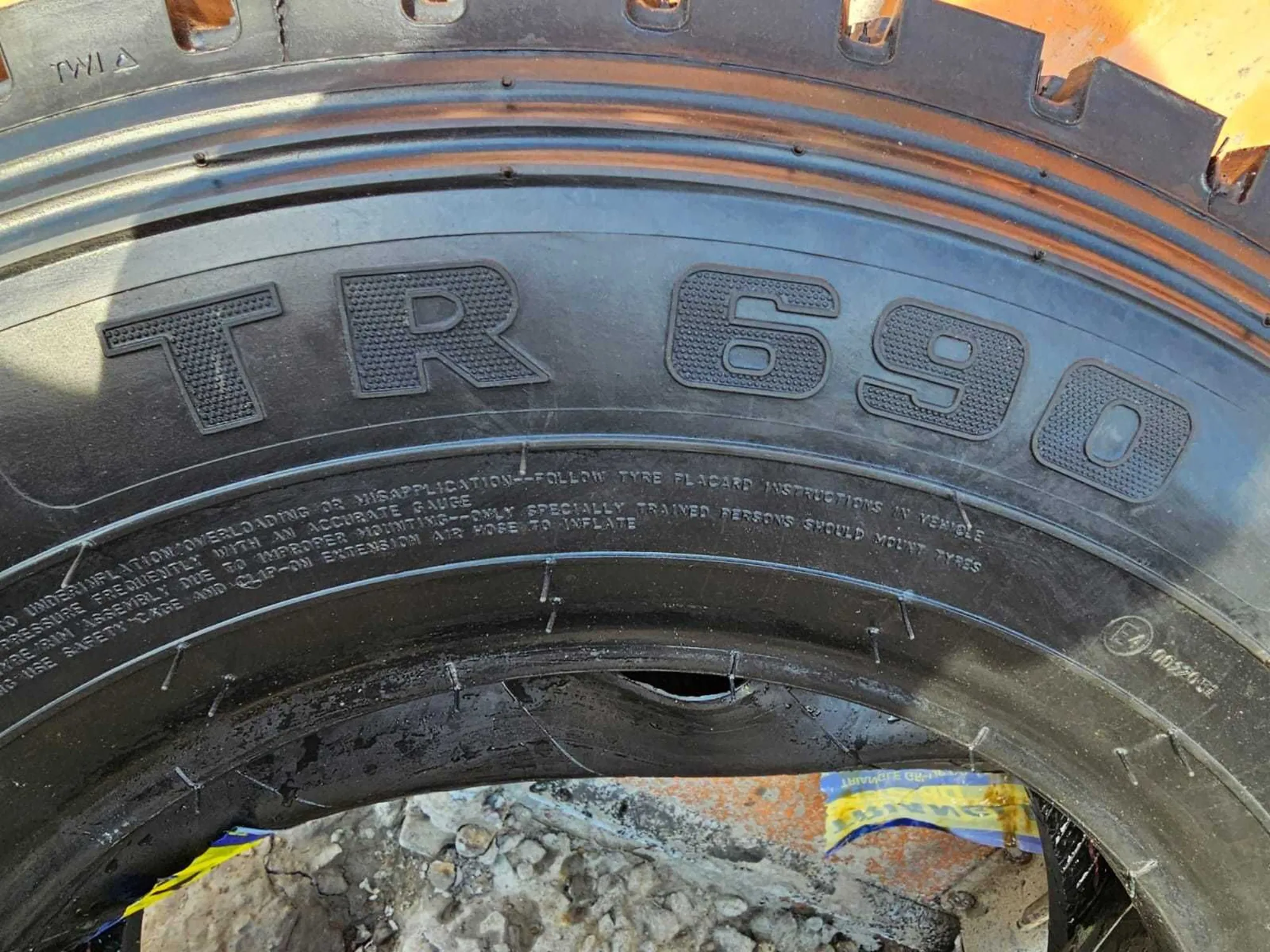 7. 50 R16 -14PR TR690 122/118 K, TRIANGLE с усиленным протектором (3 / 6)