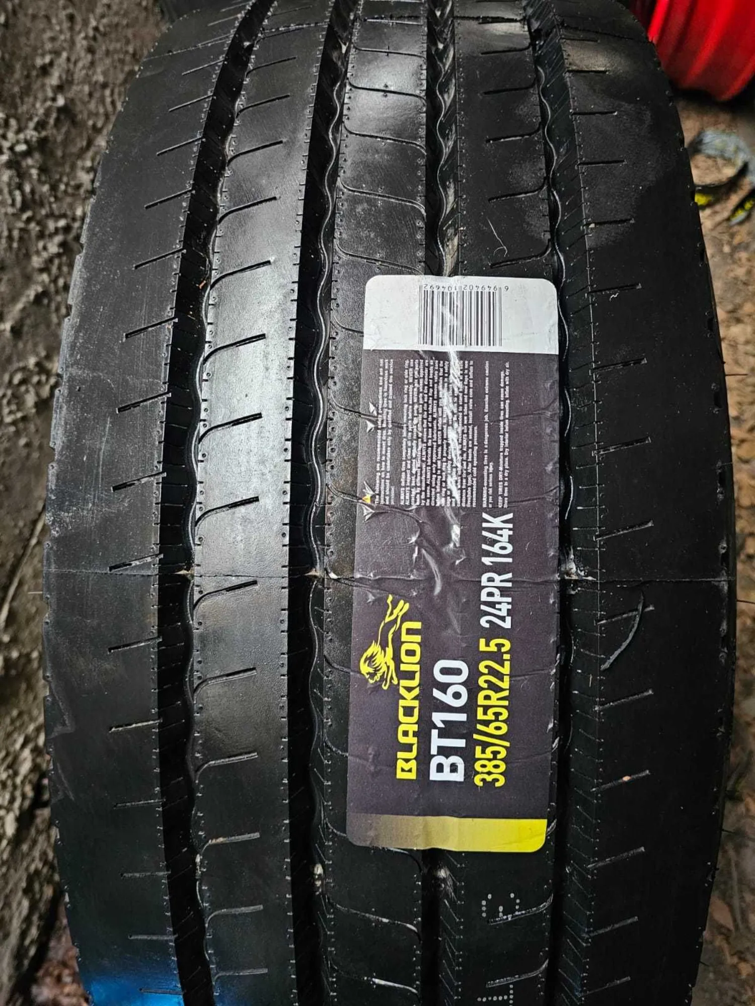 385/65R22.5-24PR  BT160  164K BLACKLION ( Черный лев), руль/прицеп (1 / 3)