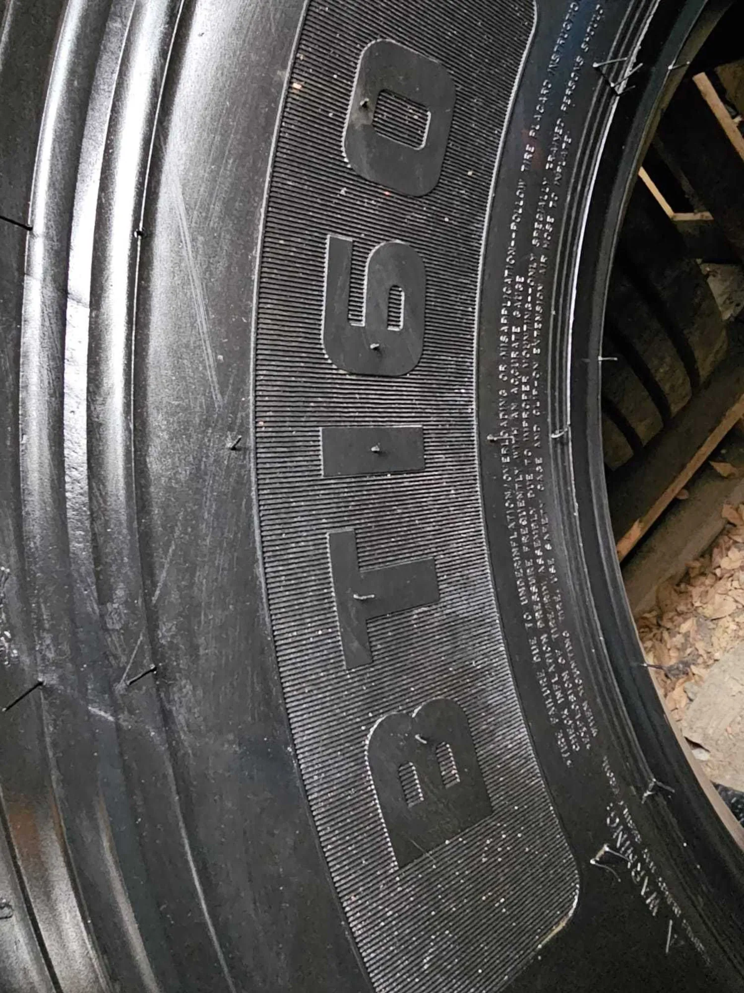 385/65R22.5-24PR  BT160  164K BLACKLION ( Черный лев), руль/прицеп (3 / 3)