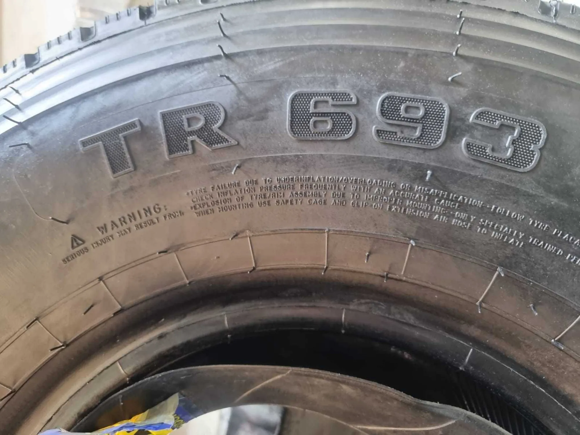 8.25R15 TR-18PR TR693 （143/141J） TRIANGLE, в рассрочку (3 / 5)