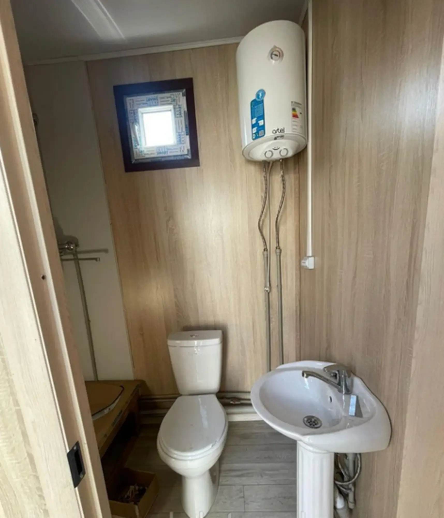 Контейнеры под офис 20-ти и 40-футовые (3 / 5)