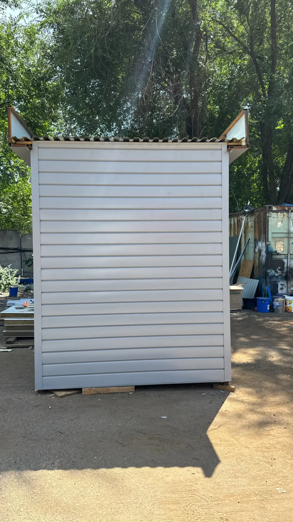 Пост охраны из металлоконструкции (8 / 9)