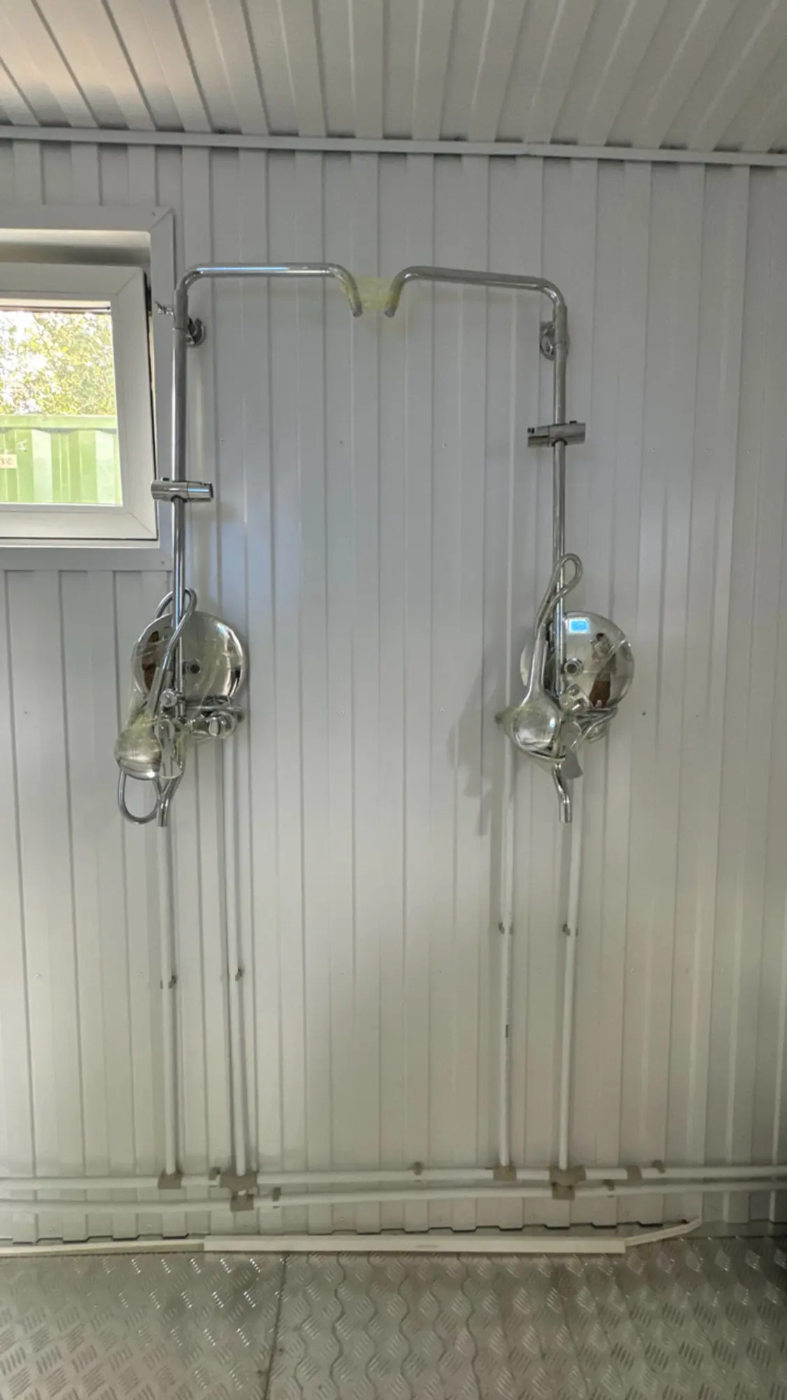 Душевая на базе 40-футового контейнера (7 / 9)